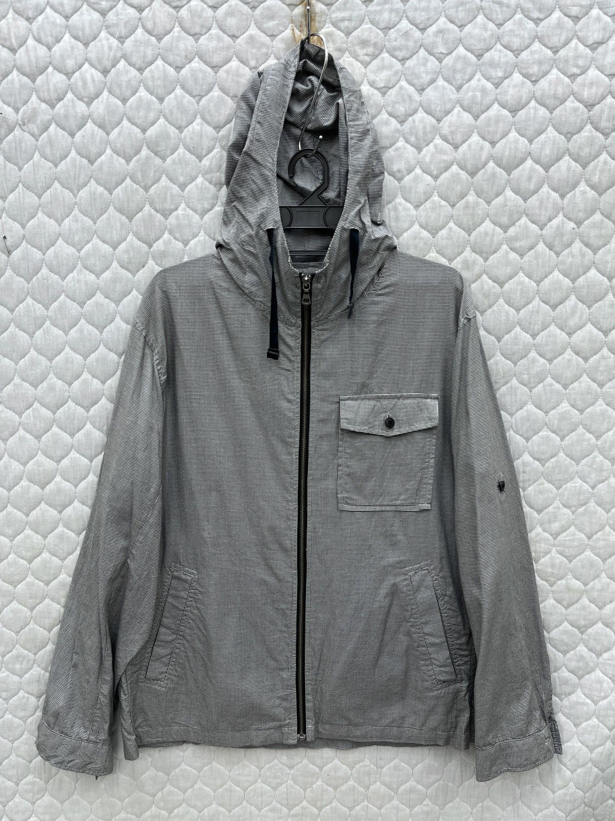 Uniqlo 🔥🔥🔥ARCHIVE UNIQLO HOODIE LIGHT JACKET Size US L / EU 52-54 / 3 - 1 Thumbnail