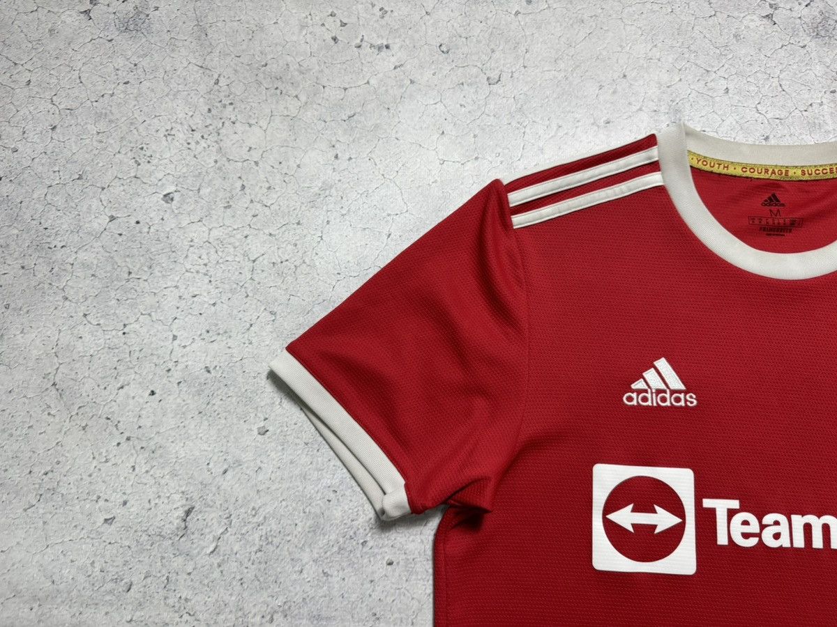 Adidas Adidas FC Manchester United 2021/2022 Soccer Jersey Size US M / EU 48-50 / 2 - 4 Thumbnail
