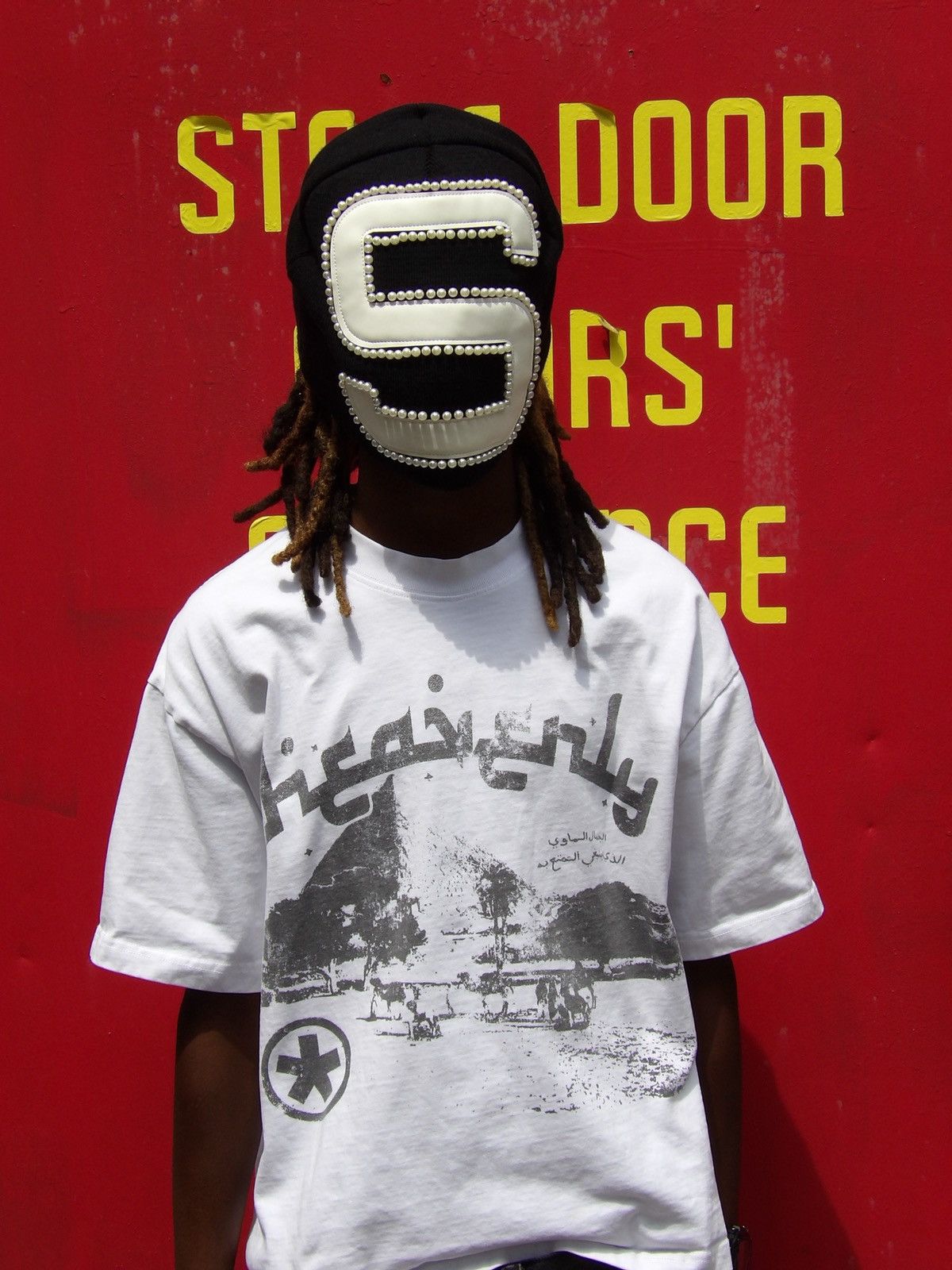 Other S85 black beanie with pearl details Size ONE SIZE - 2 Thumbnail