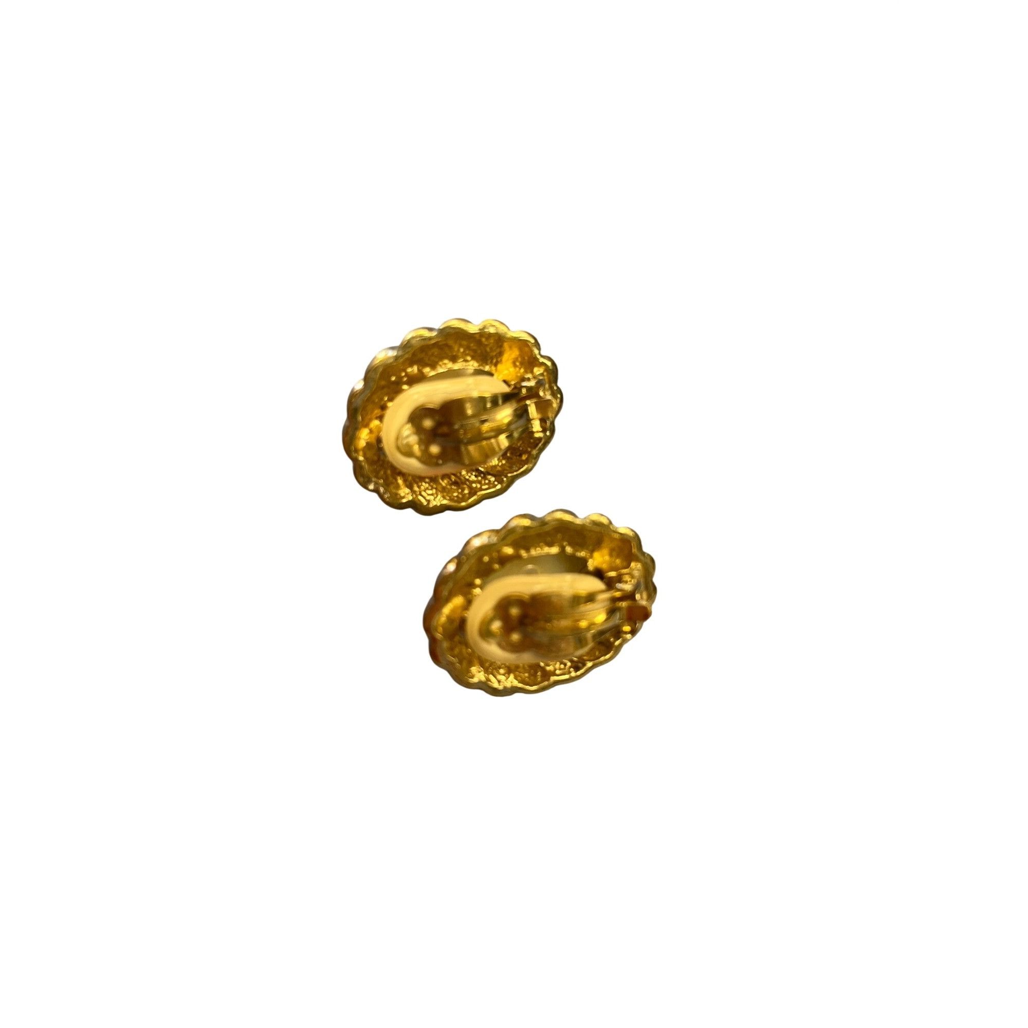 Other Panetta Vintage faux pearl rhinestones gold tone clip on ear Size ONE SIZE - 11 Thumbnail