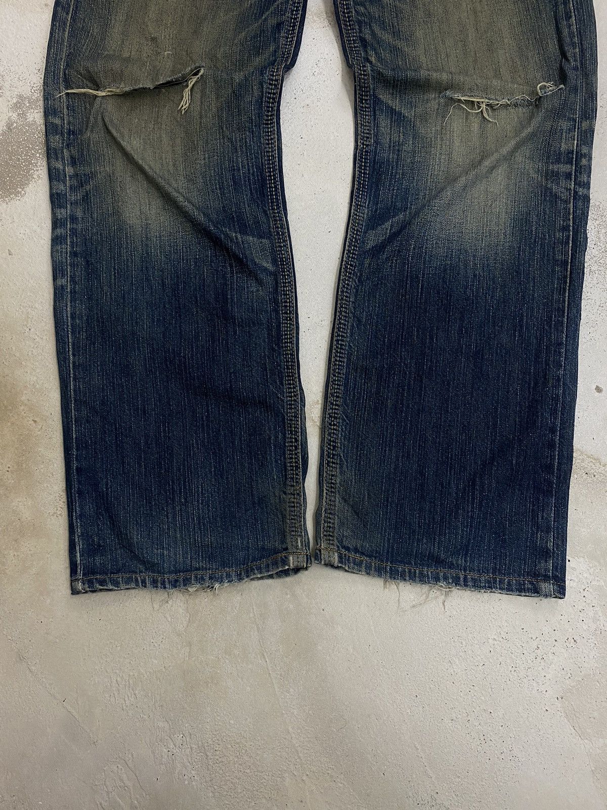 If Six Was Nine × Japanese Brand × Le Grande Bleu (L.G.B.) Edwin XV Japan Distressed Mud Washed Dirty Loose Fit Size US 32 / EU 48 - 4 Thumbnail