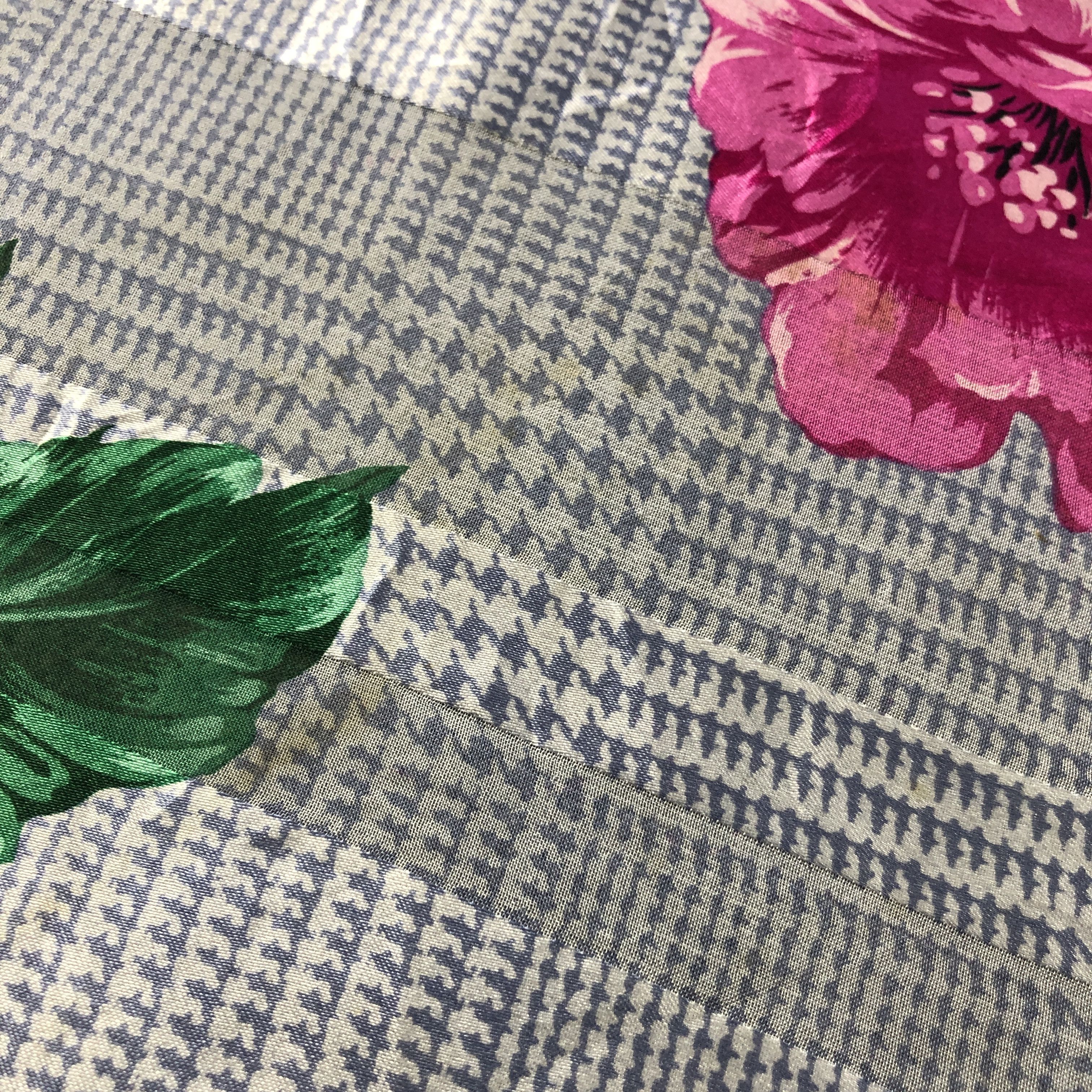 Givenchy Vintage Givenchy Floral Hand Rolled Silk Scarf M1203 Size ONE SIZE - 12 Thumbnail