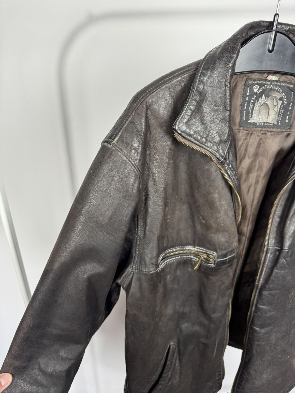 Leather Vintage Heavy Distressed Leather Jacket Brown Zip Biker Men Size US XL / EU 56 / 4 - 11 Thumbnail