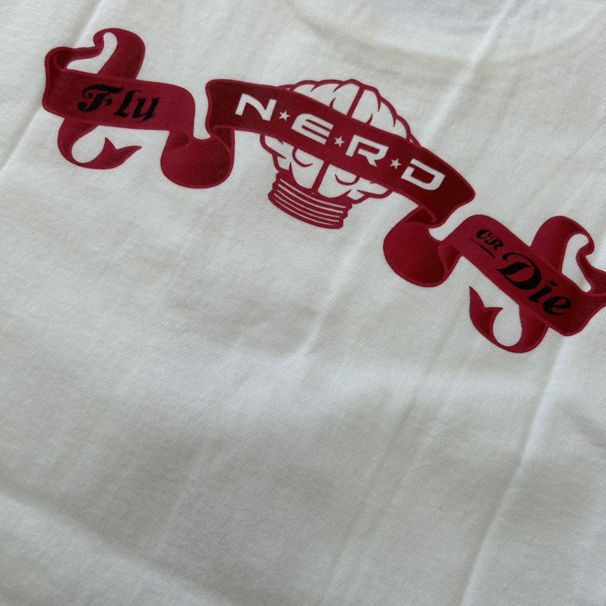 Bape VERY RARE OG 2005 A BATHING APE X N.E.R.D FLY OR DIE TEE Size US M / EU 48-50 / 2 - 8 Thumbnail