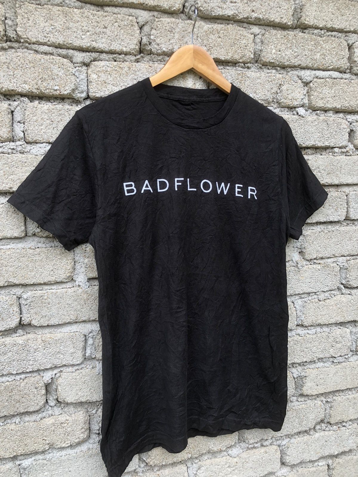 Band Tees × Metallica × Vintage Band Badflower This Is How The World Continues Tour Tee Size US M / EU 48-50 / 2 - 2 Thumbnail
