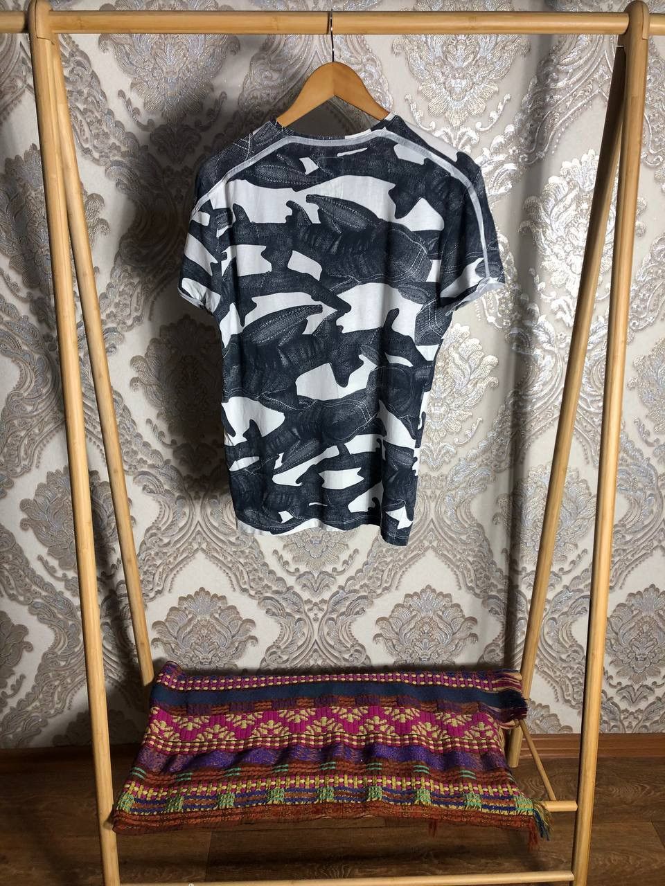 G-Star × Vintage VERY RARE G STAR RAW SHARKS DESIGNER T-SHIRT JAPAN STYLE Y2K Size US M / EU 48-50 / 2 - 7 Thumbnail