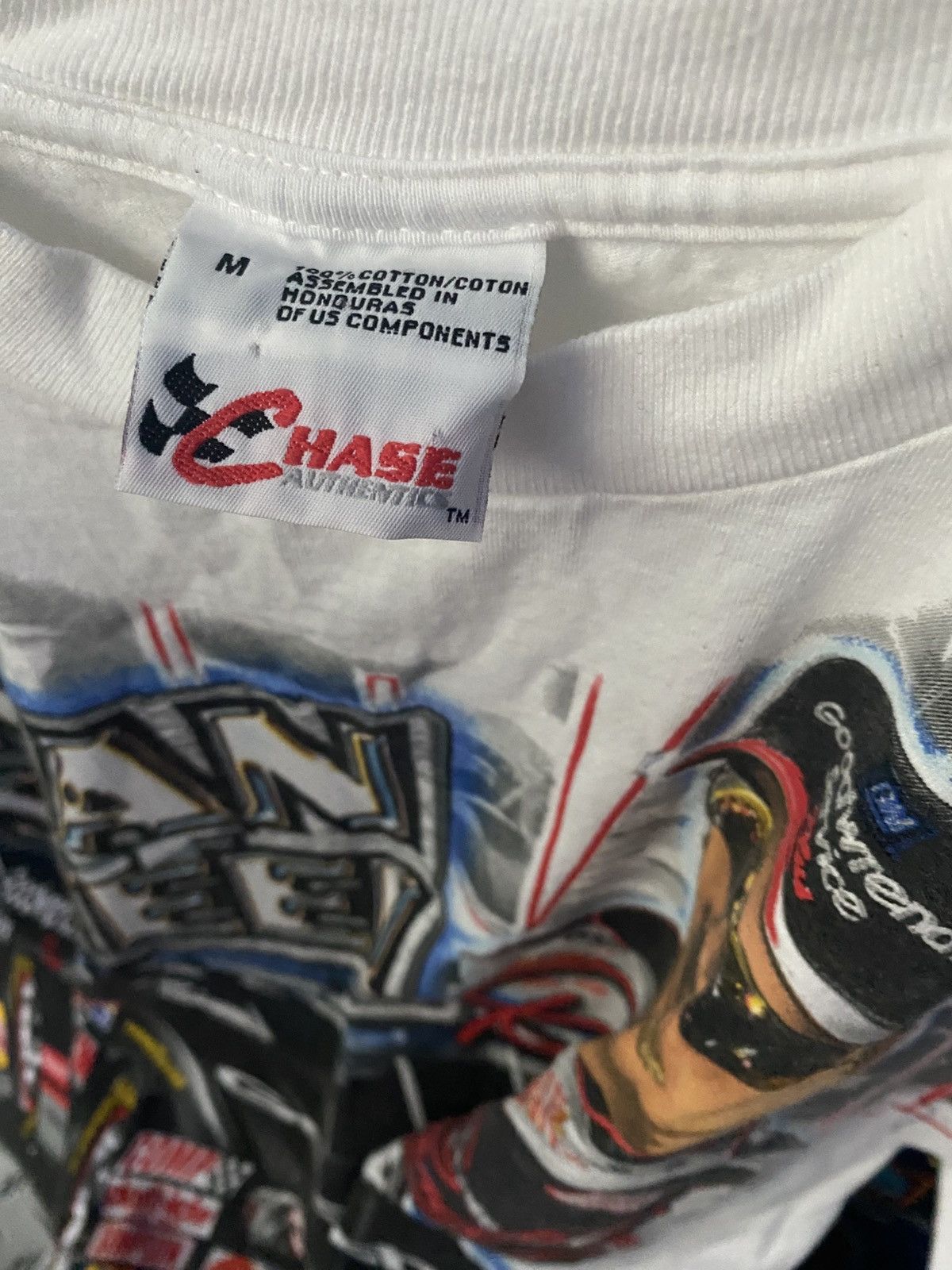 Vintage 2000s Dale Earnhardt Jr. AOP Budweiser NASCAR tee Size US M / EU 48-50 / 2 - 3 Thumbnail