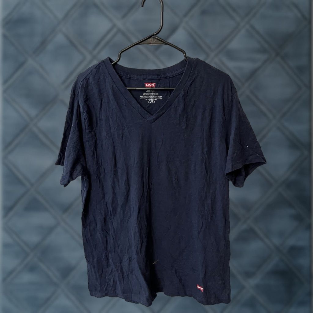 Levi's LEVIS MENS LONG SLEEVE T SHIRT Sz XL Navy Blue Solid Sleepwear T Size US XL / EU 56 / 4 - 1 Thumbnail