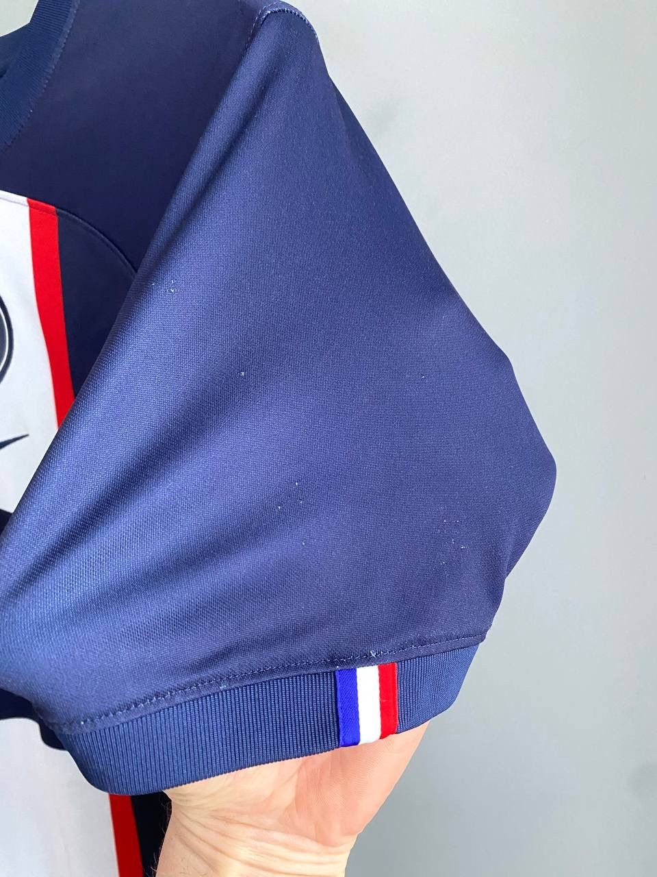 Nike PSG Paris Saint Germain 2022/23 Home Soccer Jersey, Size M Size US M / EU 48-50 / 2 - 6 Thumbnail