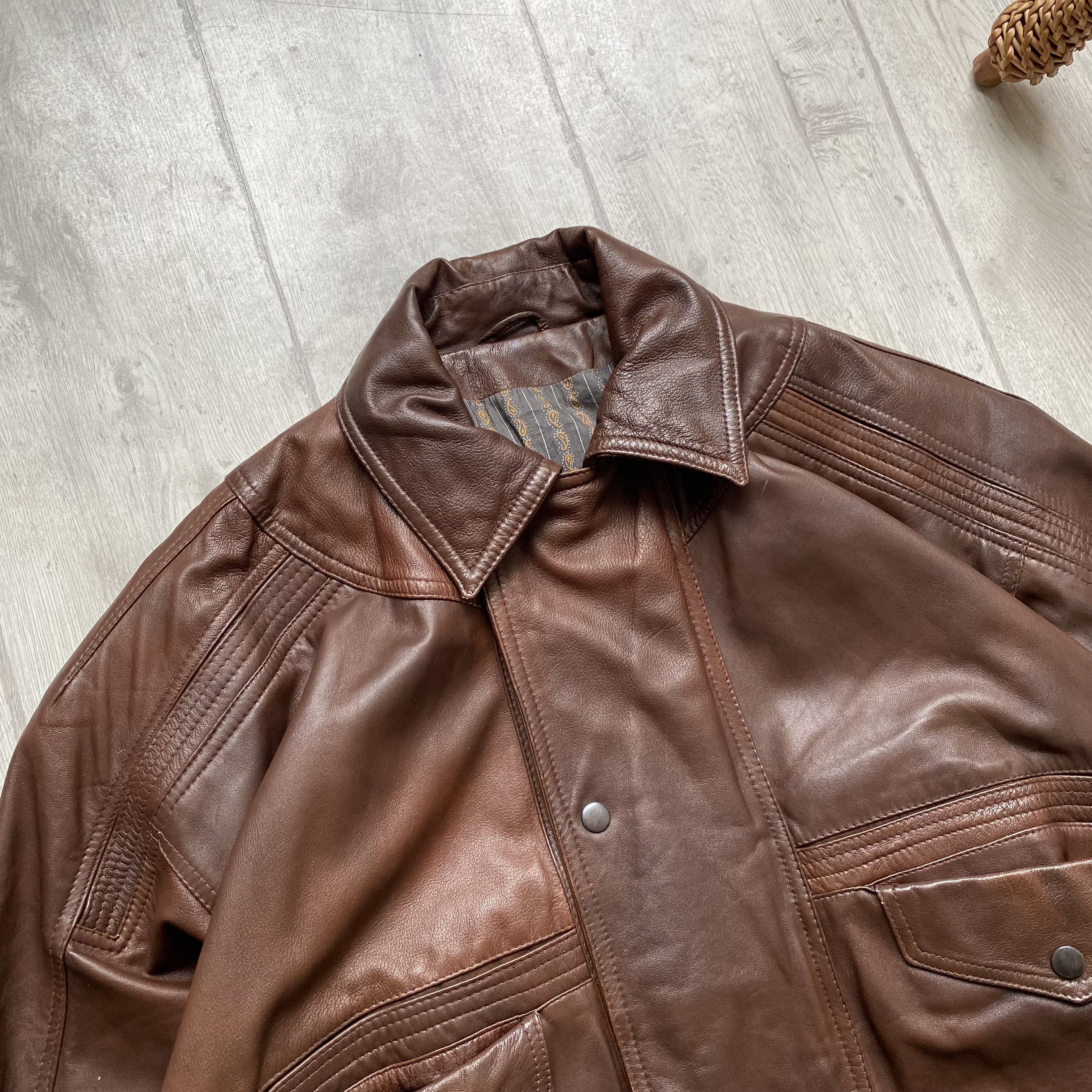 Vintage Vintage 90s Brown leather bomber Boxy Baggy jacket Size US M / EU 48-50 / 2 - 2 Thumbnail