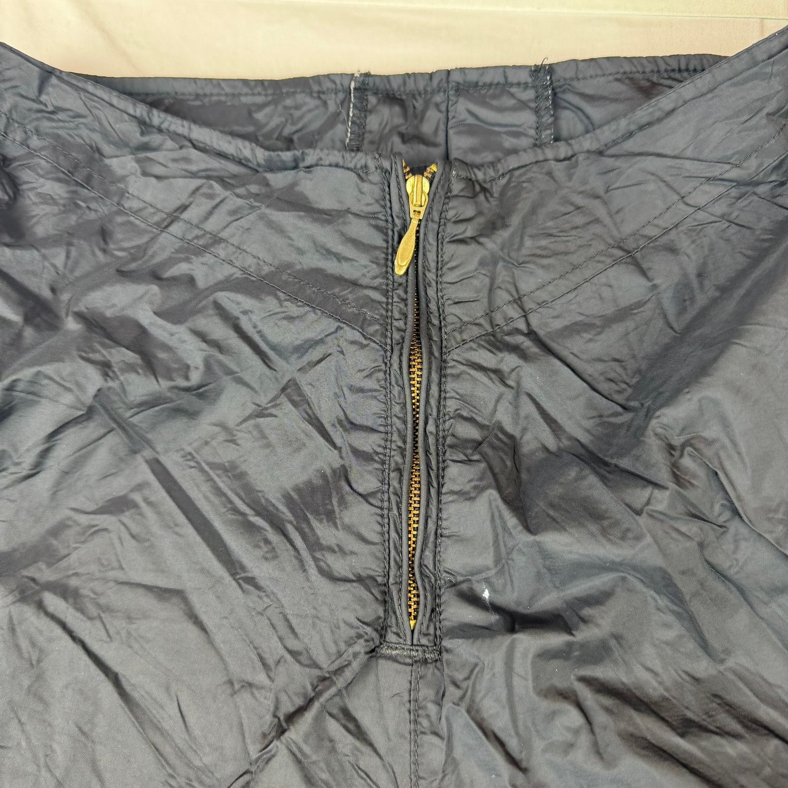 Obermeyer Obermeyer Floral Embroidered Ski Pants Size 4 Size 27" / US 4 / IT 40 - 3 Thumbnail