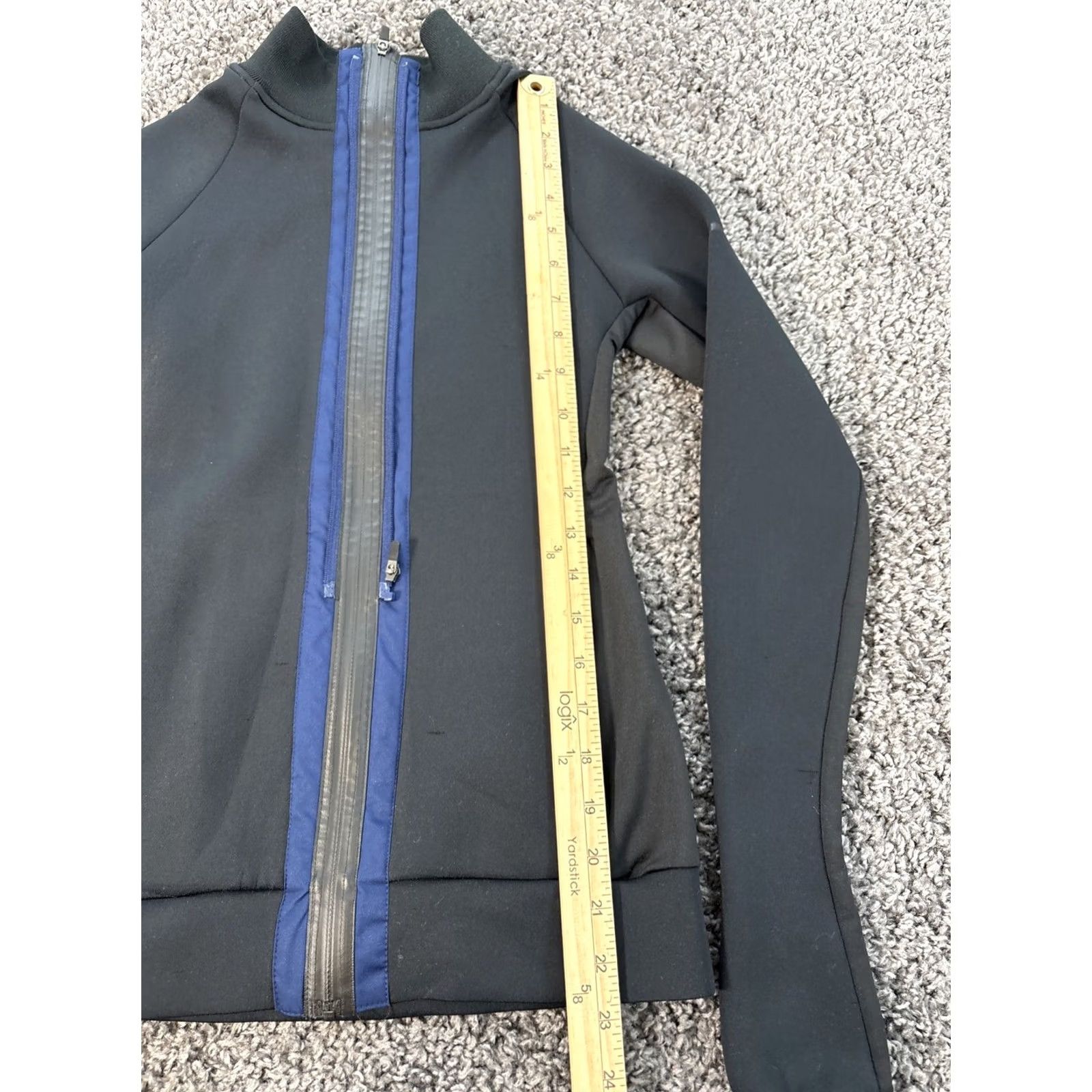 Nike Nike Therma Shield Jacket Womens XS Black Full Zip Running Vented Warm Jacket Size XS / US 0-2 / IT 36-38 - 2 Thumbnail