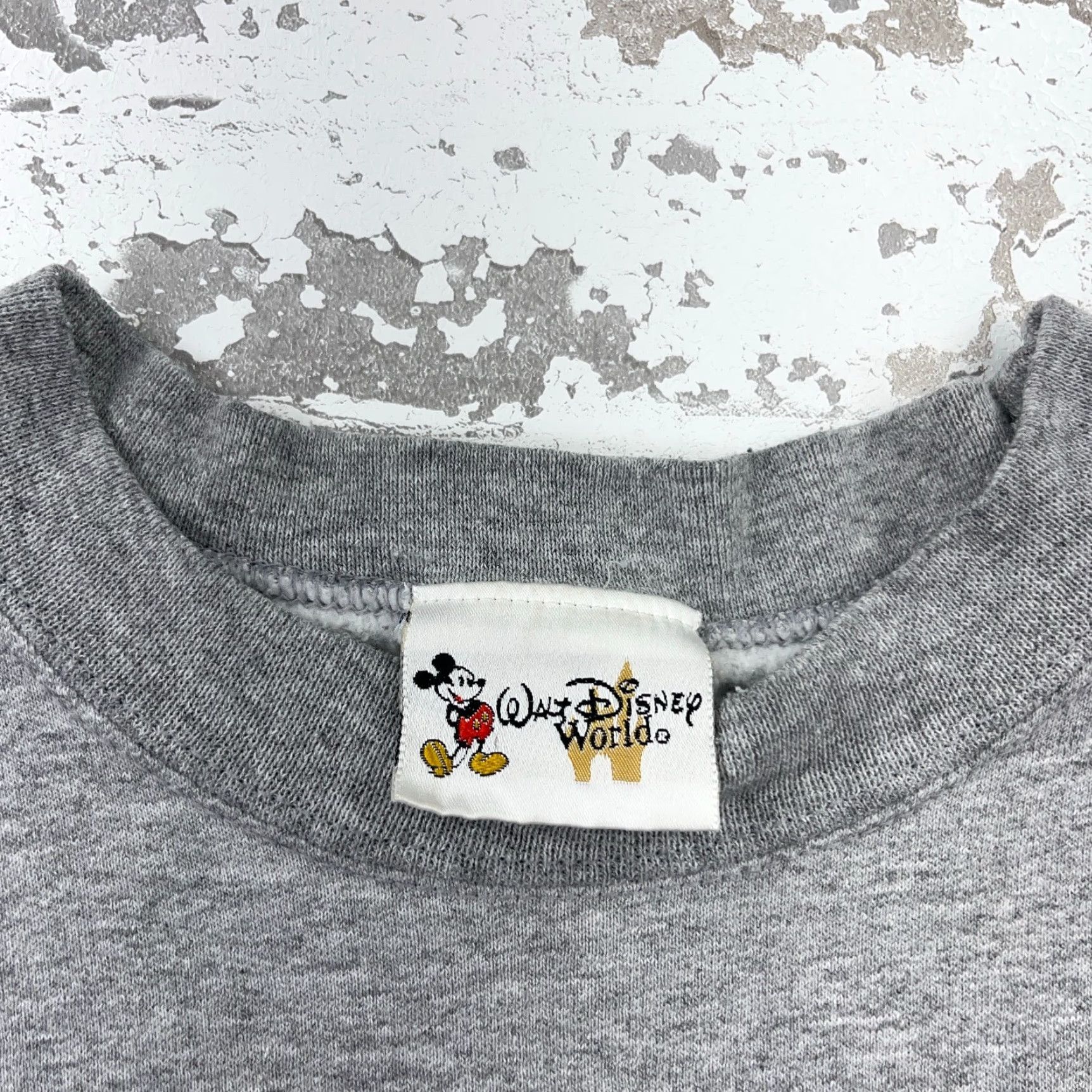 Disney VINTAGE Disney Sweatshirt Crewneck XL Gray Dopey Dwarf Y2K 2000s Retro Mens Size US XL / EU 56 / 4 - 6 Thumbnail