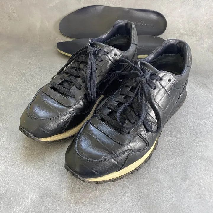 Louis Vuitton Louis Vuitton Black Crocodile Leather Low-top Sneakers -250 Size US 9 / EU 42 - 1 Thumbnail