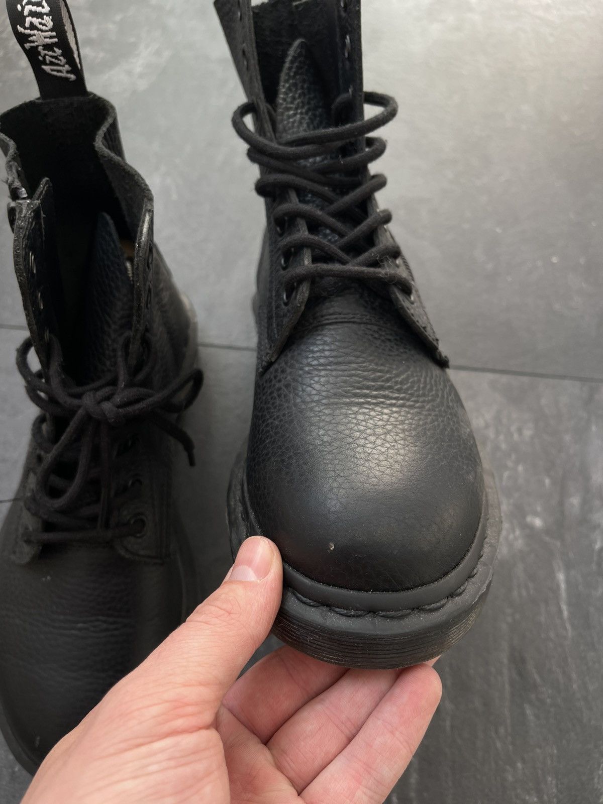 Dr. Martens Dr. Martens 1460 boots shoes size 39 Size US 6 / IT 36 - 7 Thumbnail