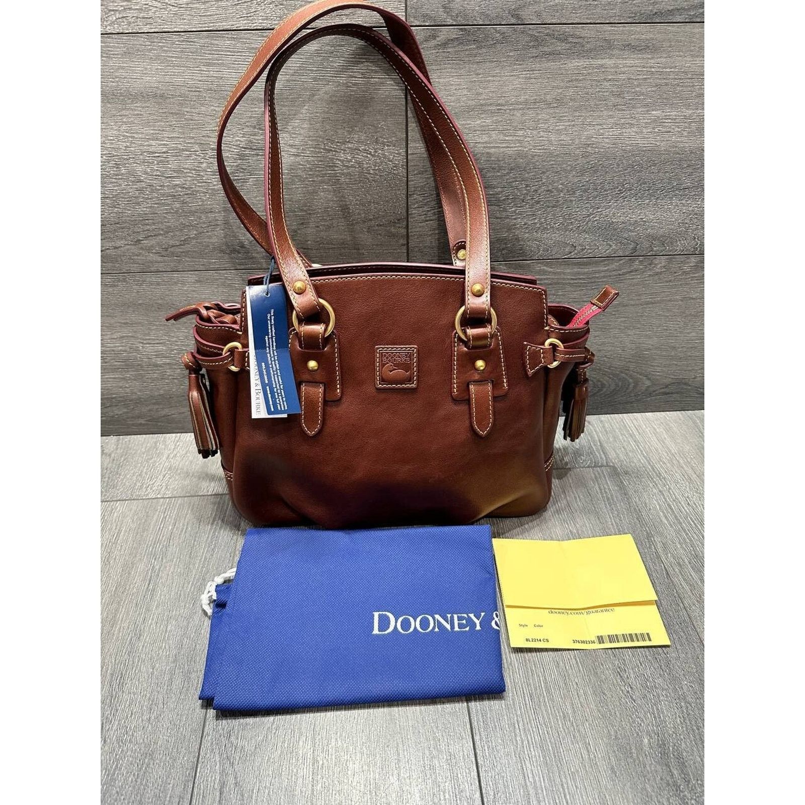 Dooney & Bourke Dooney & Bourke Florentine Leather Small Winged A626470 Size ONE SIZE - 3 Thumbnail