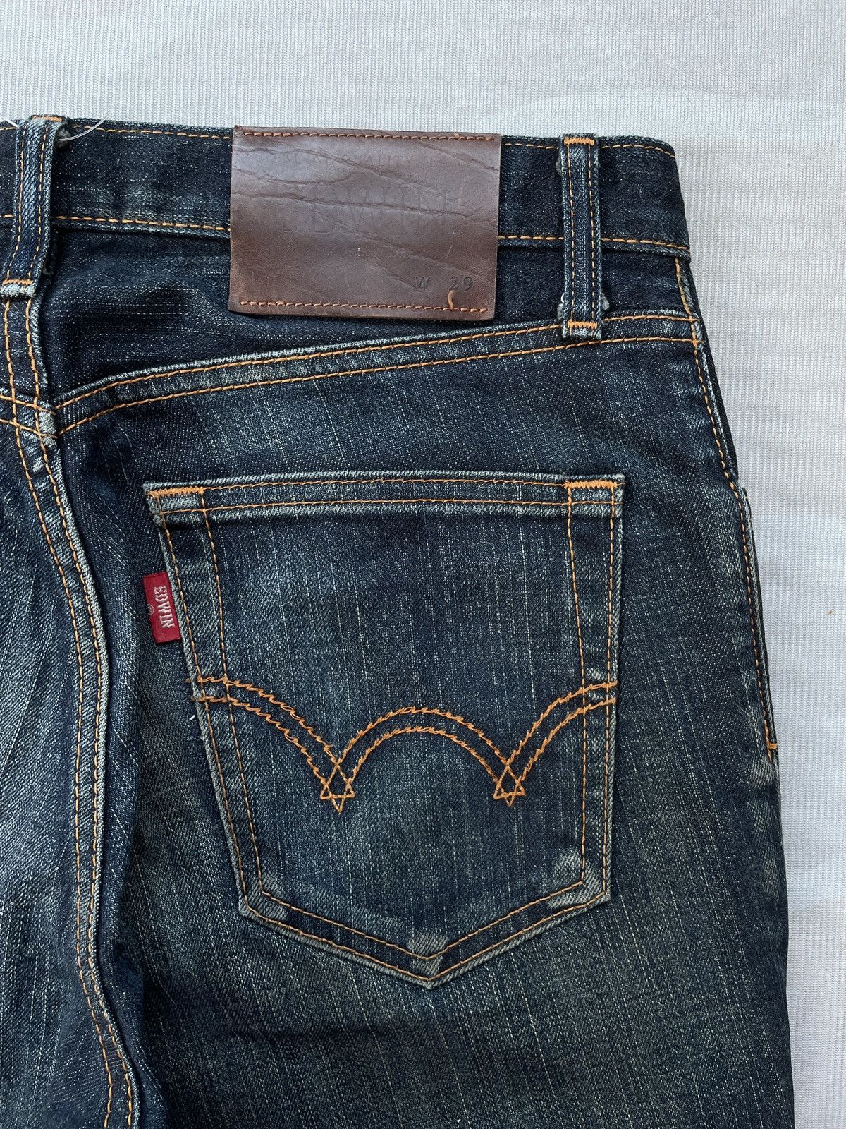 Edwin Vintage Edwin 504 Straight Jeans (LG116) Size US 30 / EU 46 - 7 Thumbnail