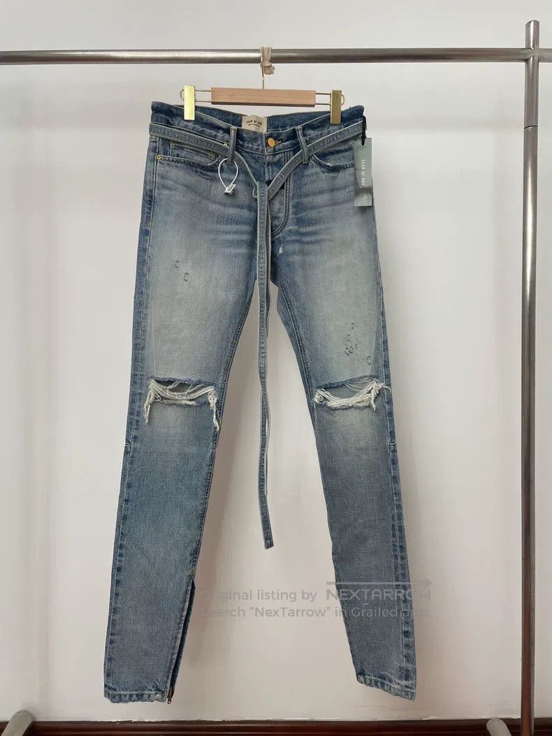 Fear of God Fear of God Season 6 light-colored streamer jeans Size US 31 - 1 Thumbnail