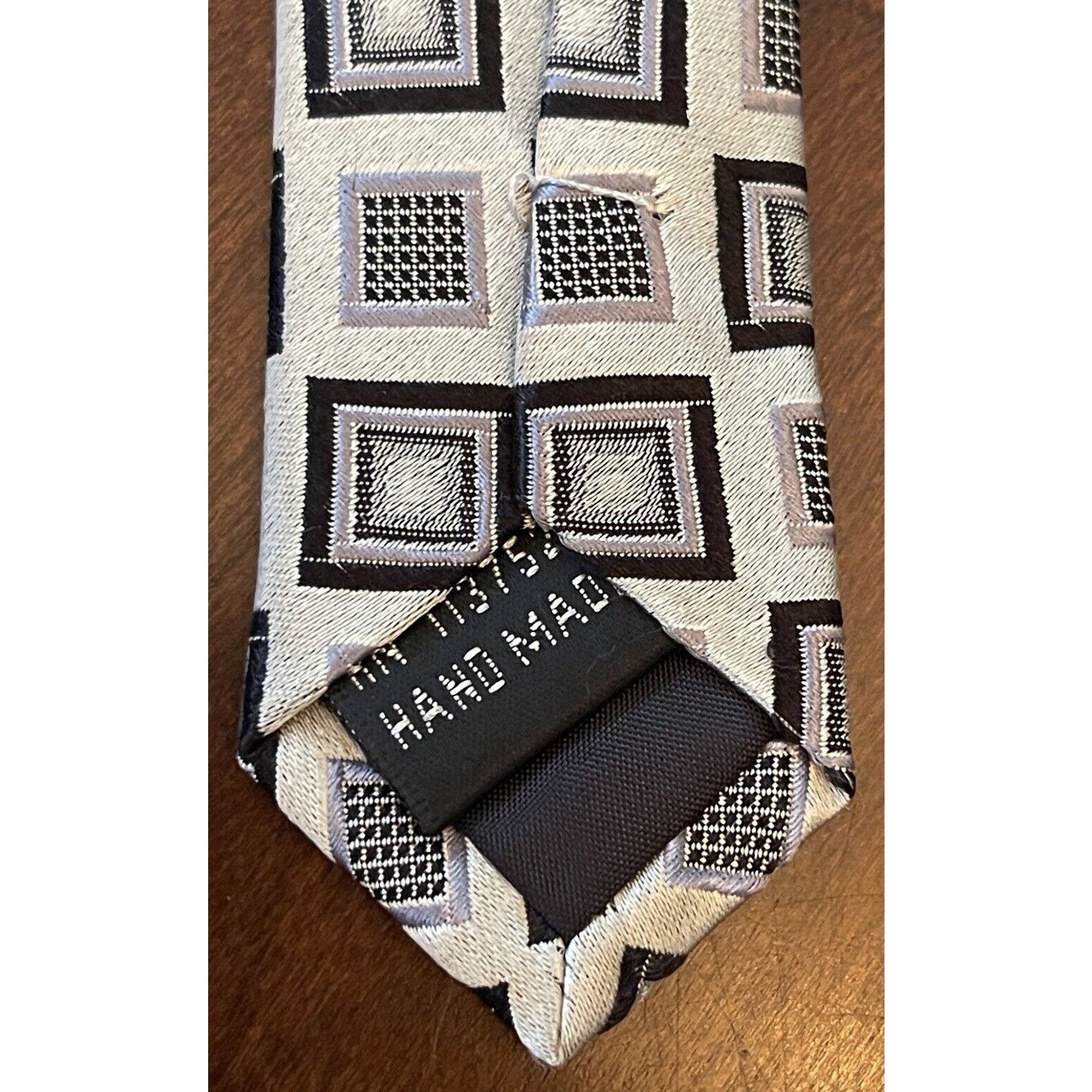 Other Courage Hand Made 100% Silk Men’s Neck Tie Made In China Size ONE SIZE - 7 Thumbnail