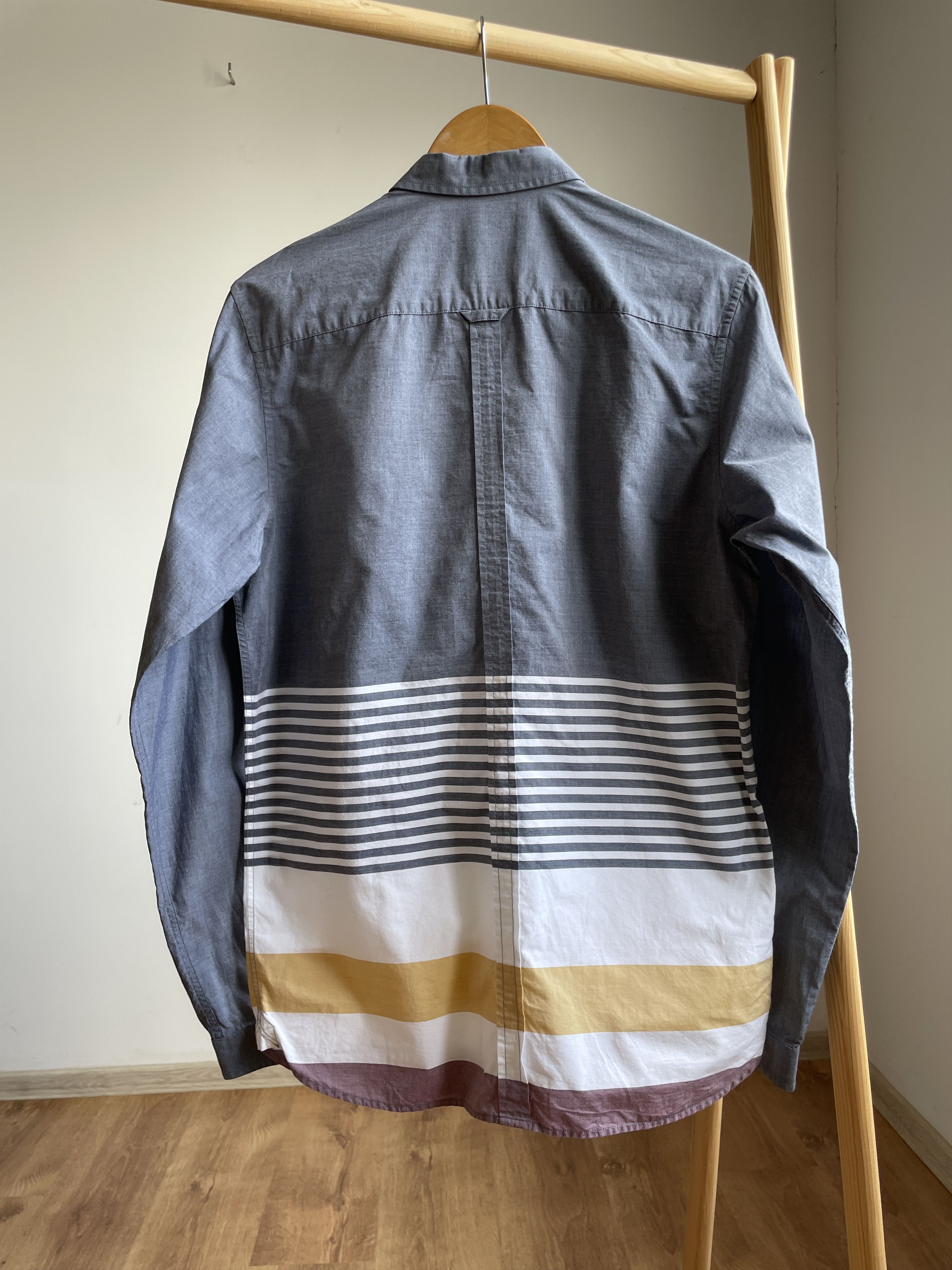 Fred Perry Fred Perry Wide Stripe Slim Fit Oxford Shirt Size M Size US M / EU 48-50 / 2 - 2 Thumbnail