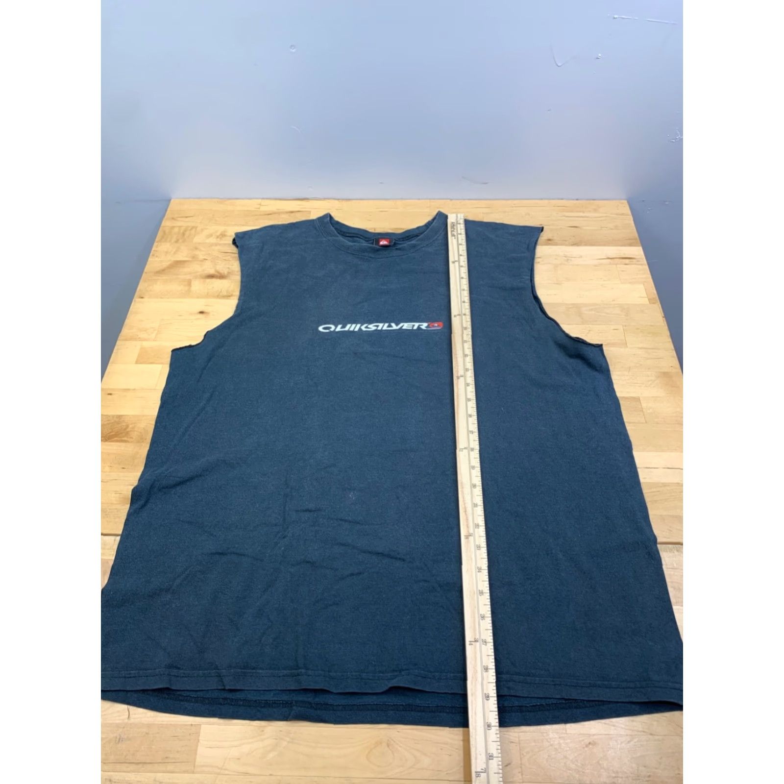 Quiksilver VINTAGE Quiksilver Sleeveless Shirt Mens XL Black Logo 90s Beach USA Logo Shirt Mens XL Black Size US XL / EU 56 / 4 - 4 Thumbnail