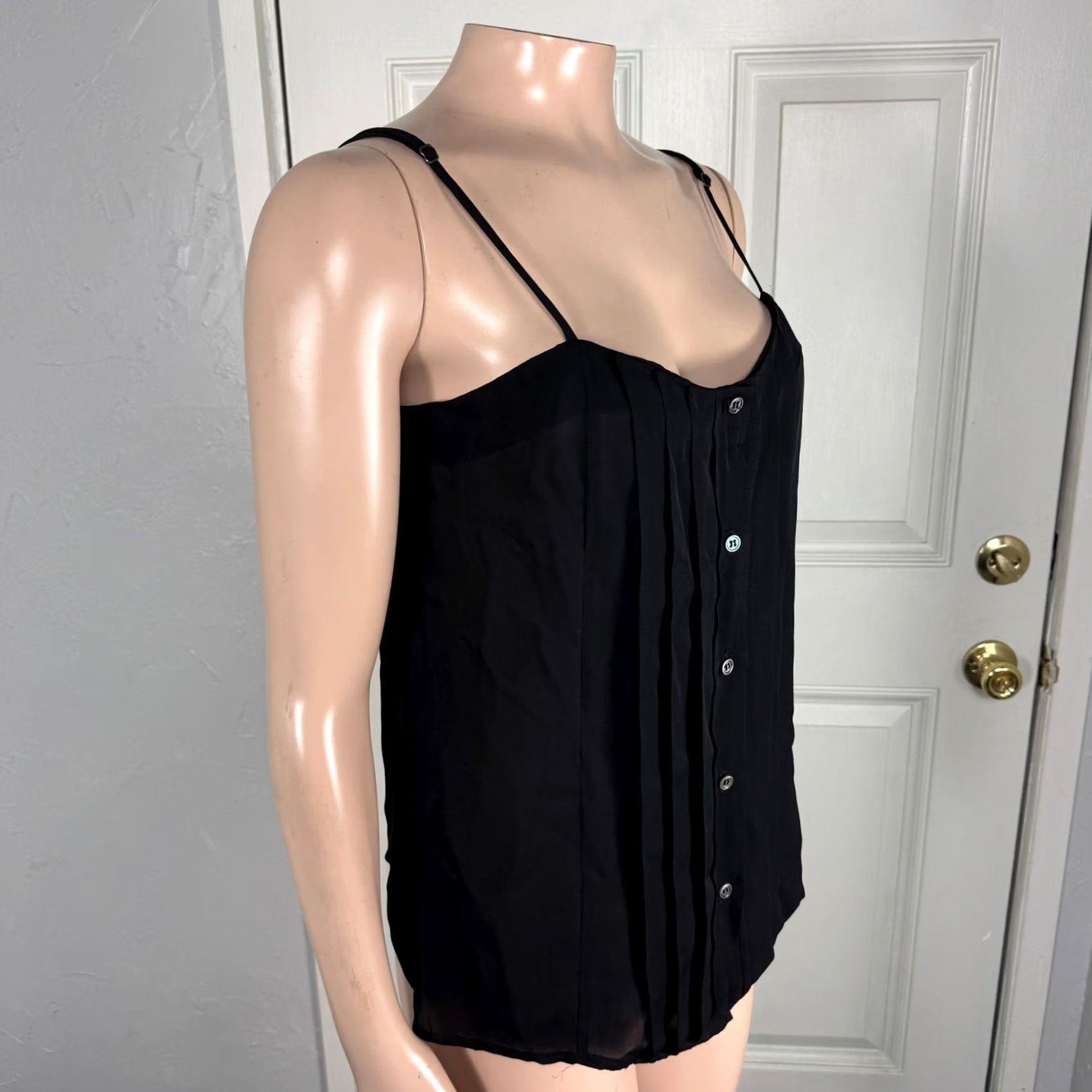 Nili Lotan Nili Lotan Shirt Women's Medium Silk Tank Top Pintuck Button Designer II20 Size M / US 6-8 / IT 42-44 - 4 Thumbnail