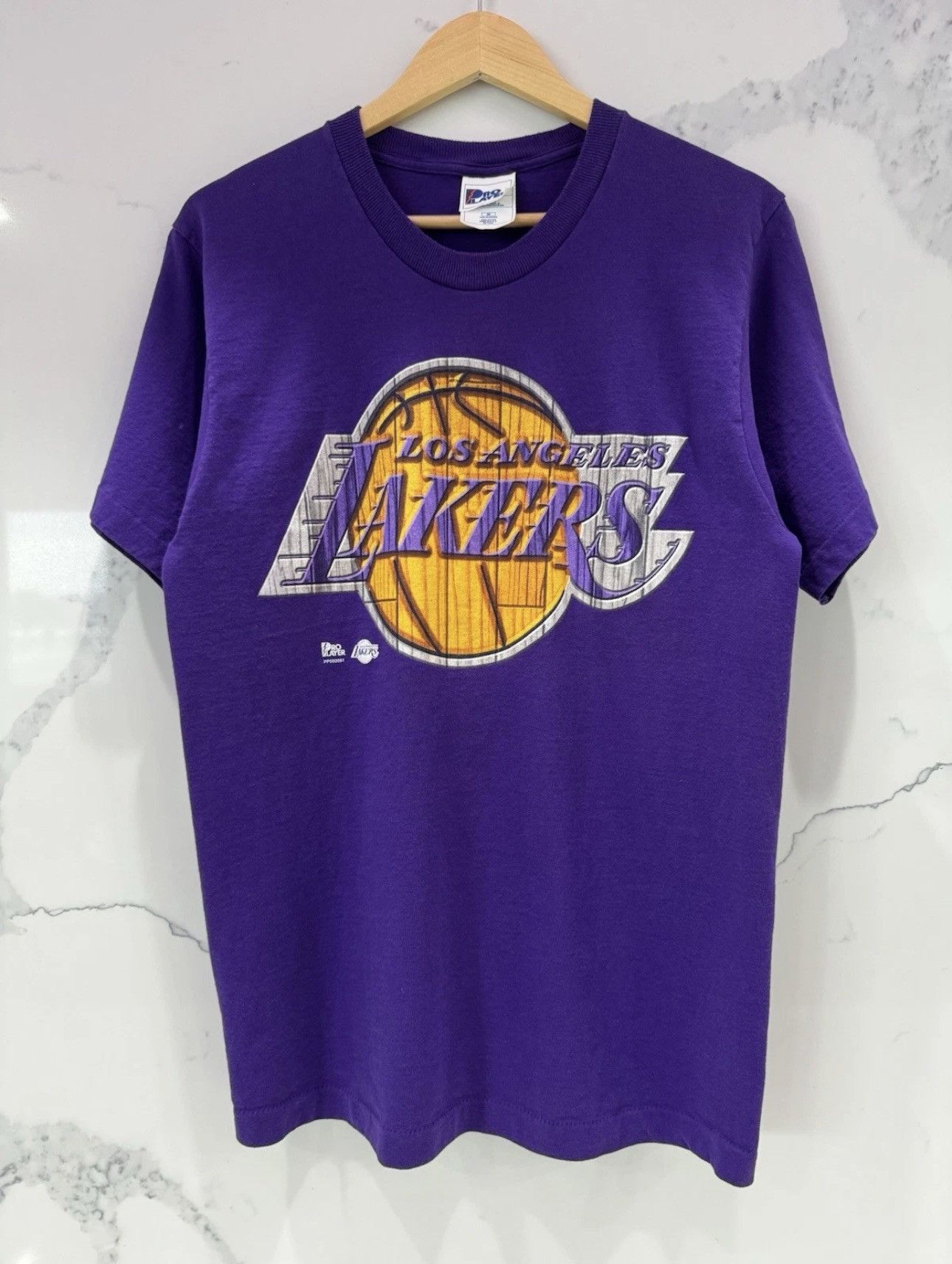 NBA Vintage 90’s Los Angeles Lakers NBA T Shirt Size US L / EU 52-54 / 3 - 2 Thumbnail