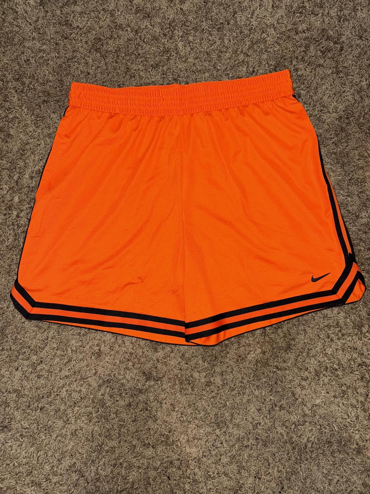 Nike Nike DNA Men's Dri-FIT 6" Basketball Shorts Sample Size US 36 / EU 52 - 1 Thumbnail