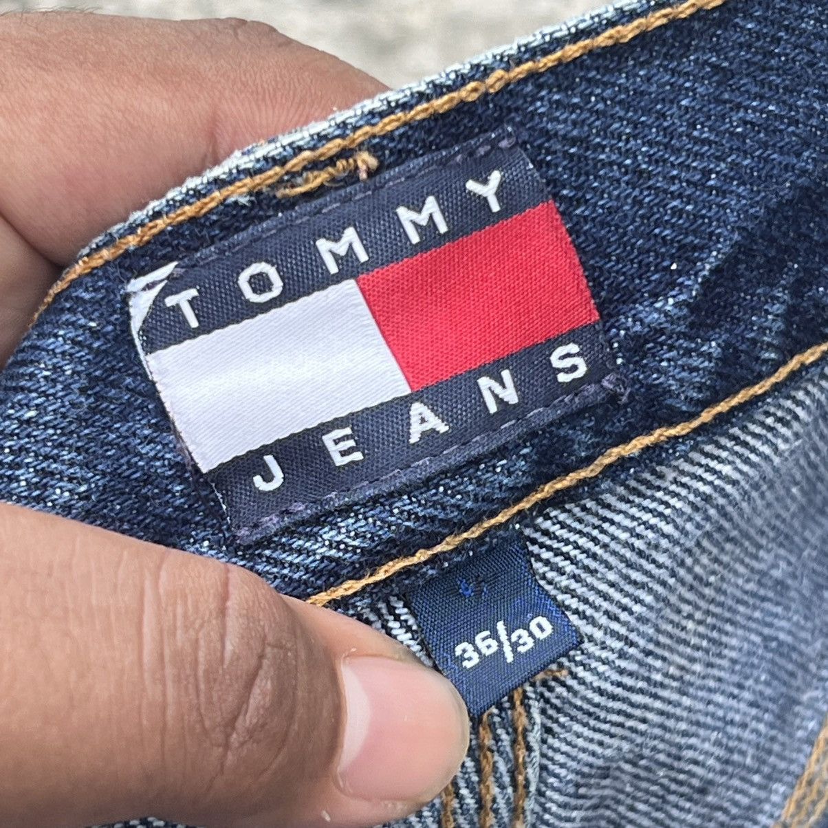 Tommy Hilfiger “y2k style” TOMMY HILFIGER CARPENTER BAGGY JEANS Size US 36 / EU 52 - 7 Thumbnail