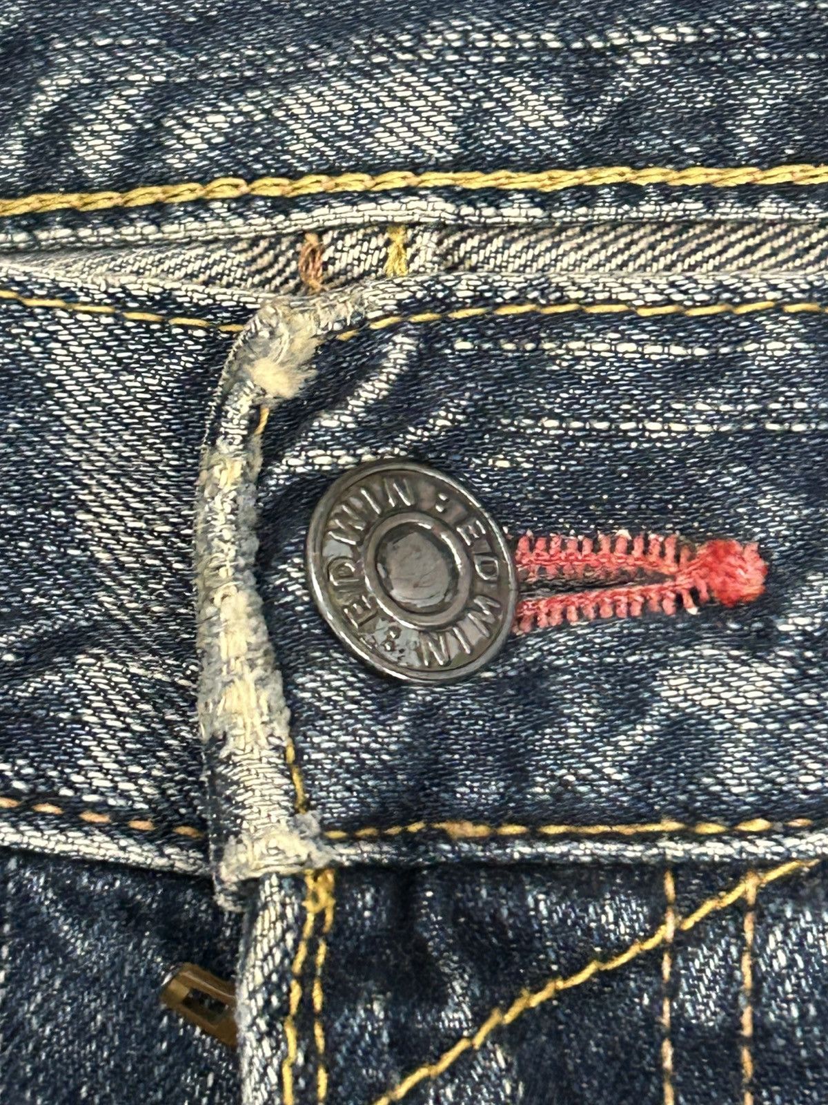 Edwin Vintage Edwin 504 Baggy Unique Stitching Blue Washed Size US 33 - 11 Thumbnail