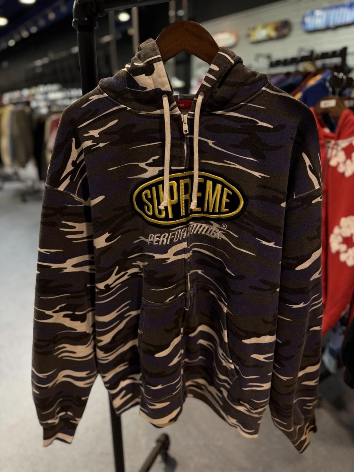 Supreme Supreme Performance Zip Up Hooded Sweatshirt Blue Camo (XL) Size US XL / EU 56 / 4 - 4 Thumbnail