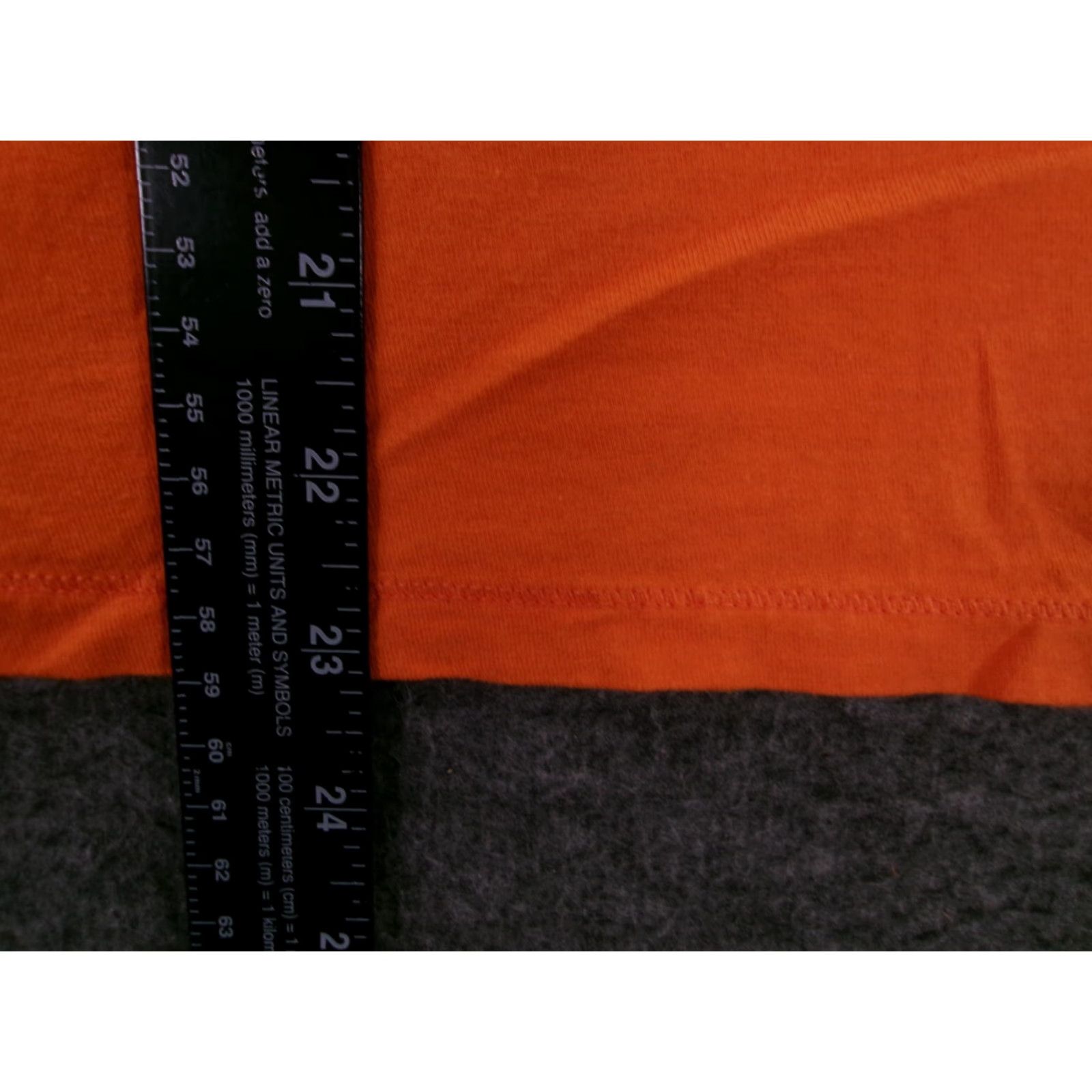 Hanes Hanes Women’s Long Sleeve V-Neck T-Shirt Size S Orange Classic Casual Basic Size S / US 4 / IT 40 - 5 Thumbnail