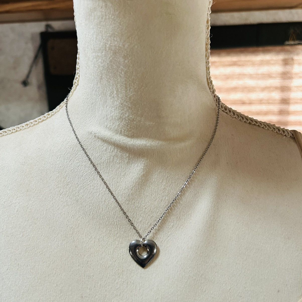 Handmade Handcrafted silver plated open heart pendant necklace Size ONE SIZE - 2 Thumbnail