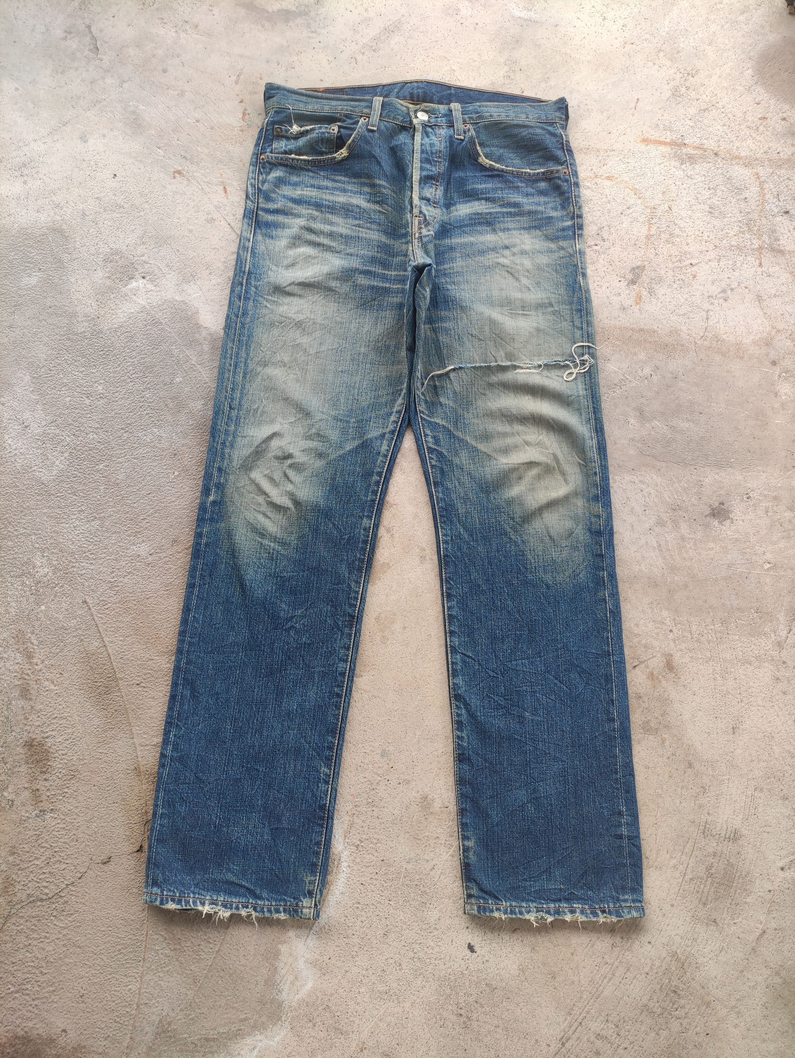 Levi's Vintage Levis 501 Jean Distressed Faded Denim Size US 34 / EU 50 - 1 Thumbnail