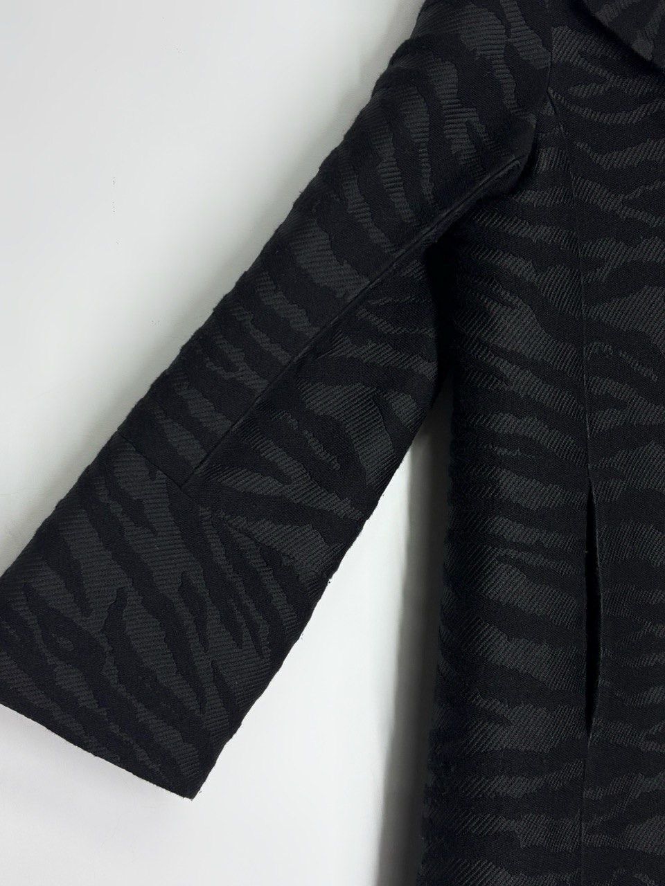 H&M × Kenzo Kenzo x H&M Tiger Pattern Wool Blend Long Coat Trench Size M / US 6-8 / IT 42-44 - 9 Thumbnail