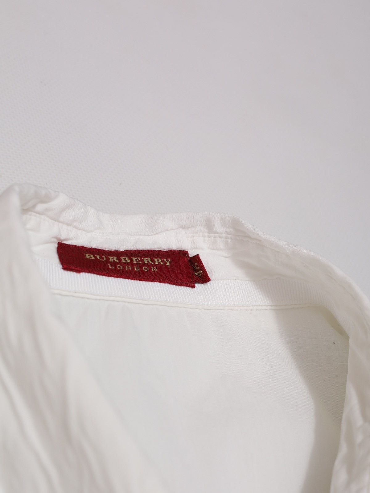 Burberry Burberry Red Label White Shirt With Ultra Long Belts Size L / US 10 / IT 46 - 9 Thumbnail
