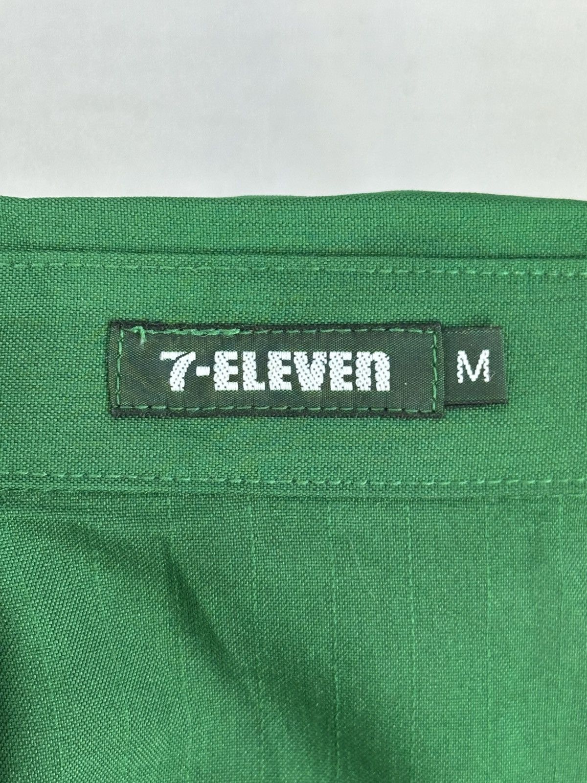Japanese Brand Vintage 7 Eleven Uniform Worker Jacket Size US L / EU 52-54 / 3 - 12 Thumbnail