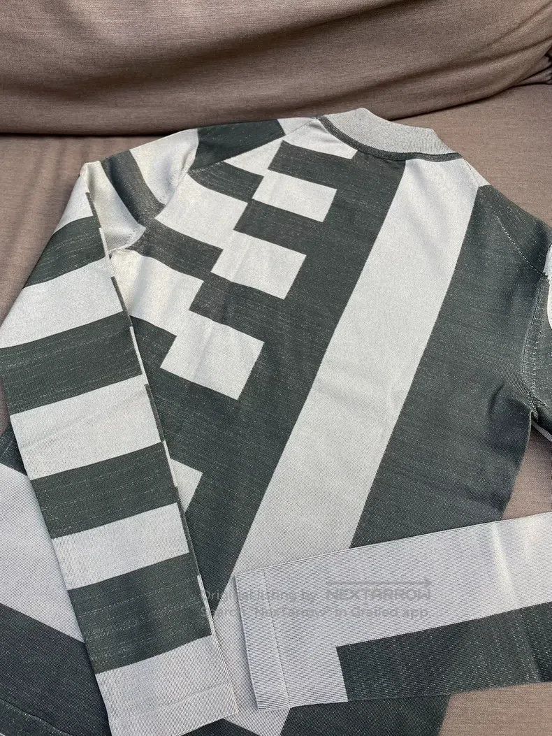 Hermes Hermes Vertical Striped Silk High-Neck Slim-Fit Long Sleev Size XS / US 0-2 / IT 36-38 - 2 Thumbnail
