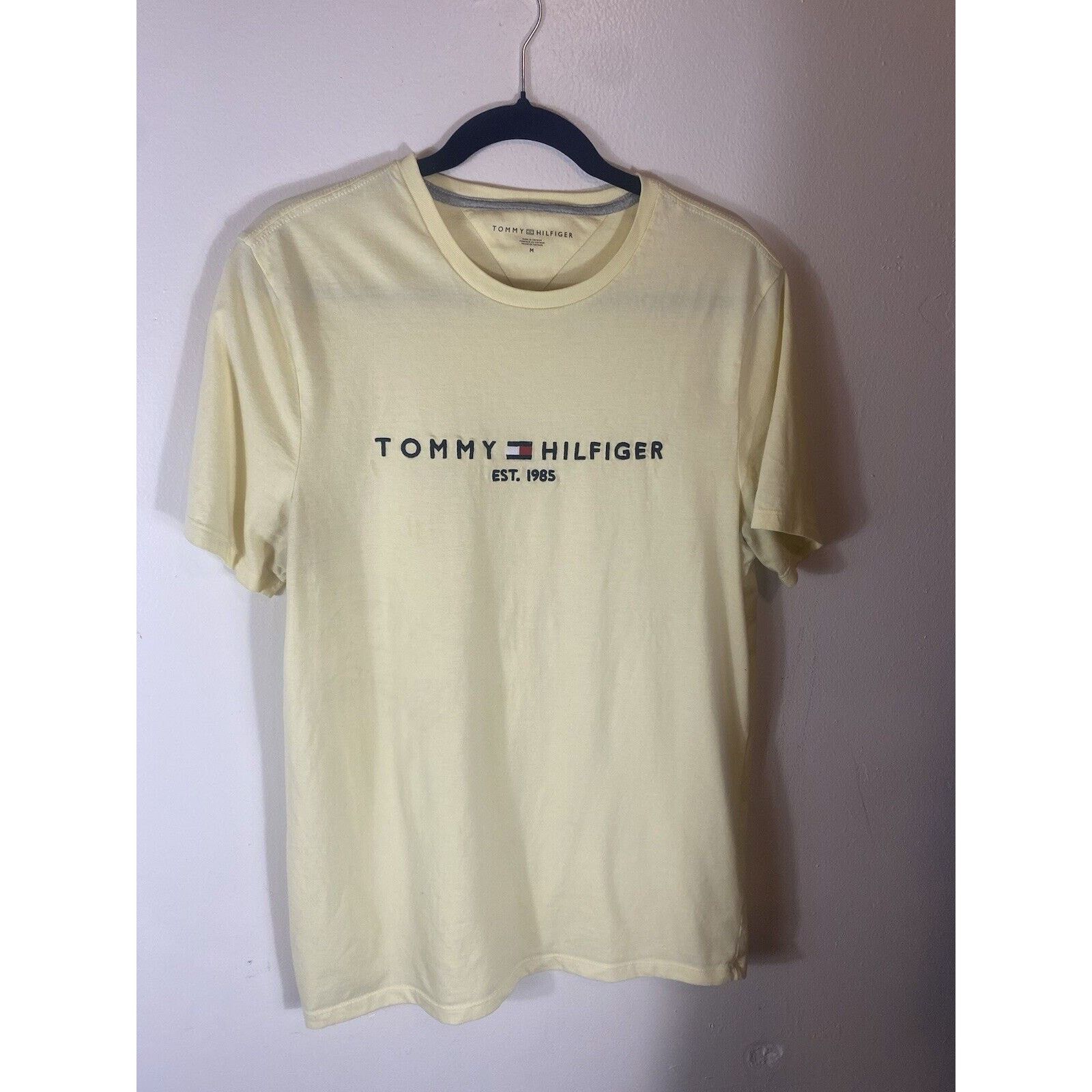 Tommy Hilfiger 1 Pair T-shirts Size M by Tommy Hilfiger short sleeves Size US M / EU 48-50 / 2 - 3 Thumbnail