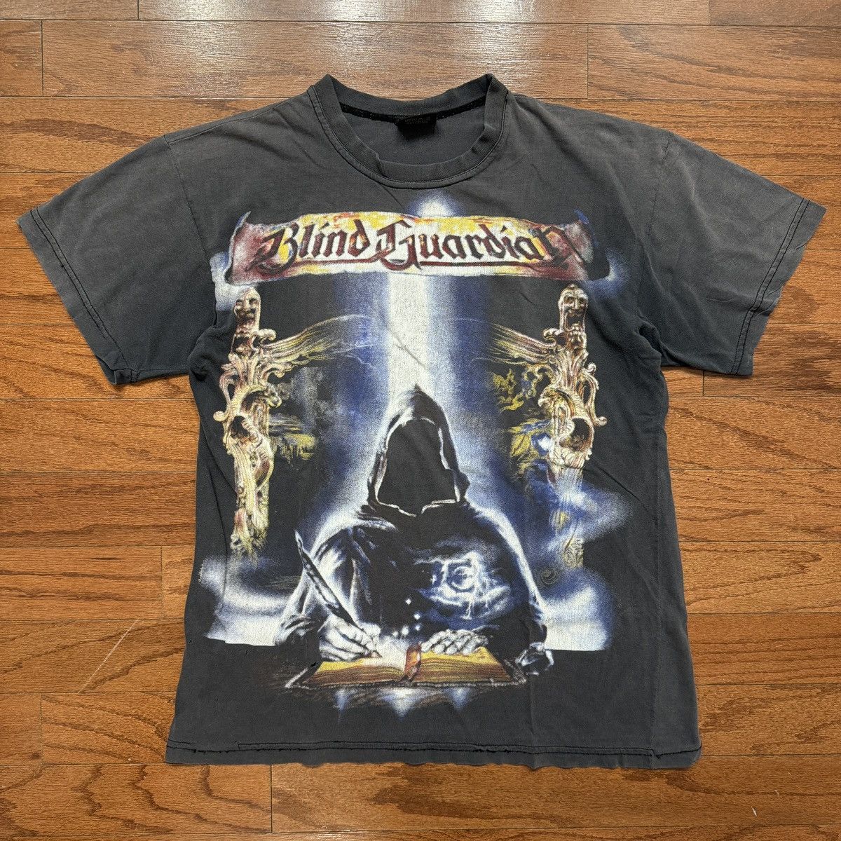 Vintage Vintage Blind Guardian Tour Good Faded T-Shirt Size L Size US L / EU 52-54 / 3 - 1 Thumbnail