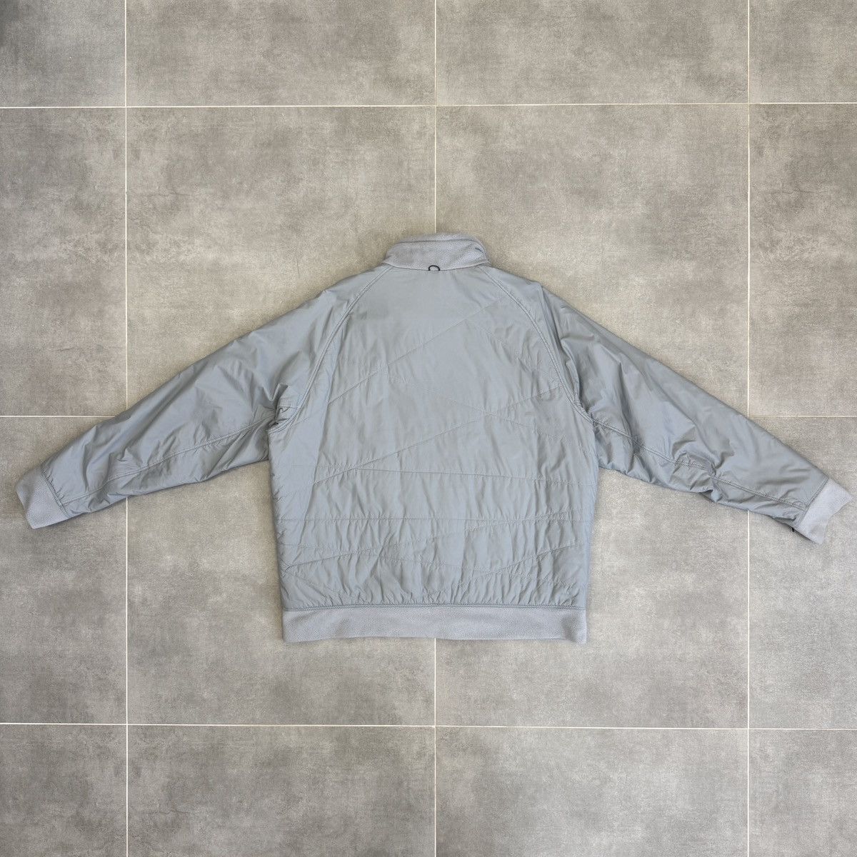 Nike ACG Vintage Nike ACG Insulated Nylon Jacket Gray Men Size XL Size US XL / EU 56 / 4 - 17 Thumbnail