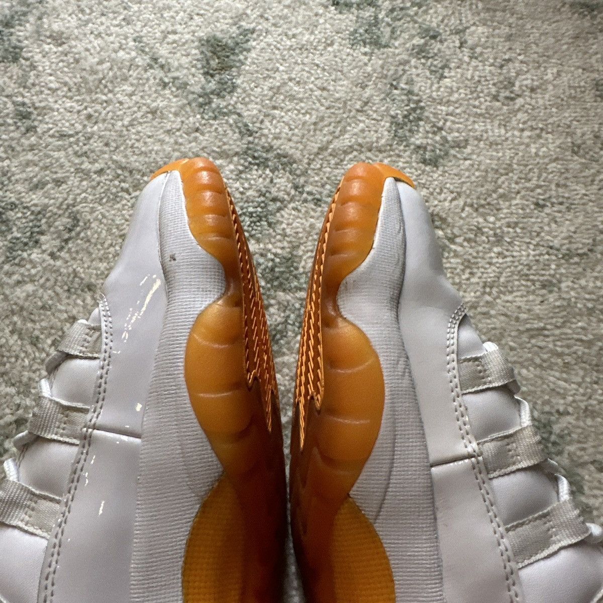 Air Jordan 11 Retro Low Bright Citrus W