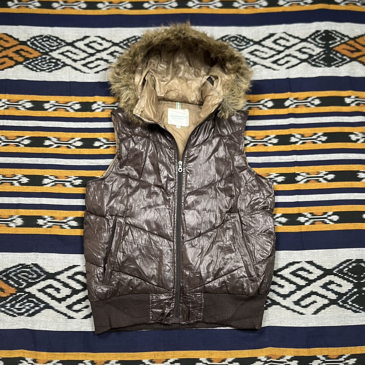 Le Grande Bleu (L.G.B.) Y2K Faux Fur Puffer Vest Greenmint Size US M / EU 48-50 / 2 - 4 Thumbnail