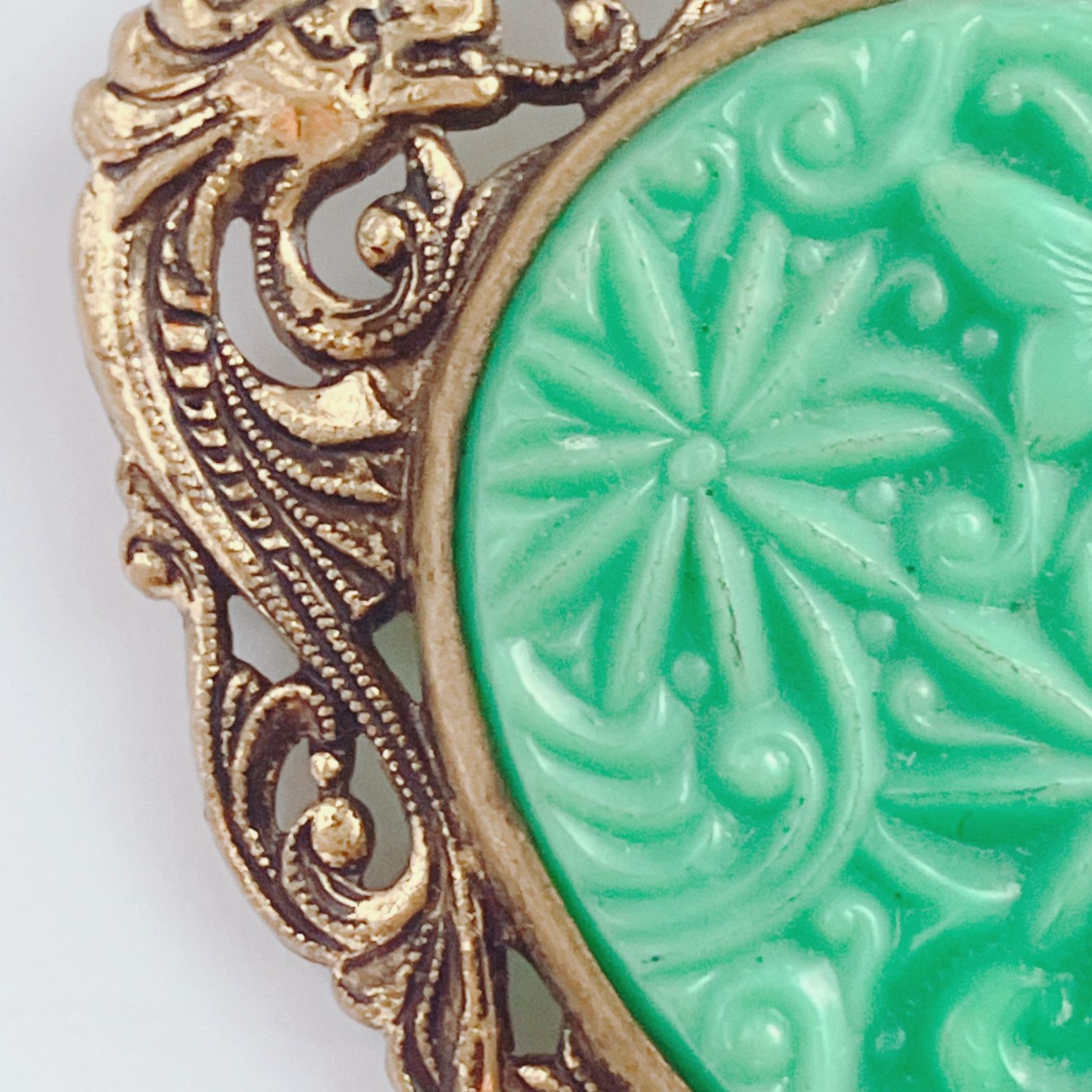 Vintage Vintage 40s Kitsch Dragon Pagoda Brooch Asian Style Size ONE SIZE - 5 Thumbnail