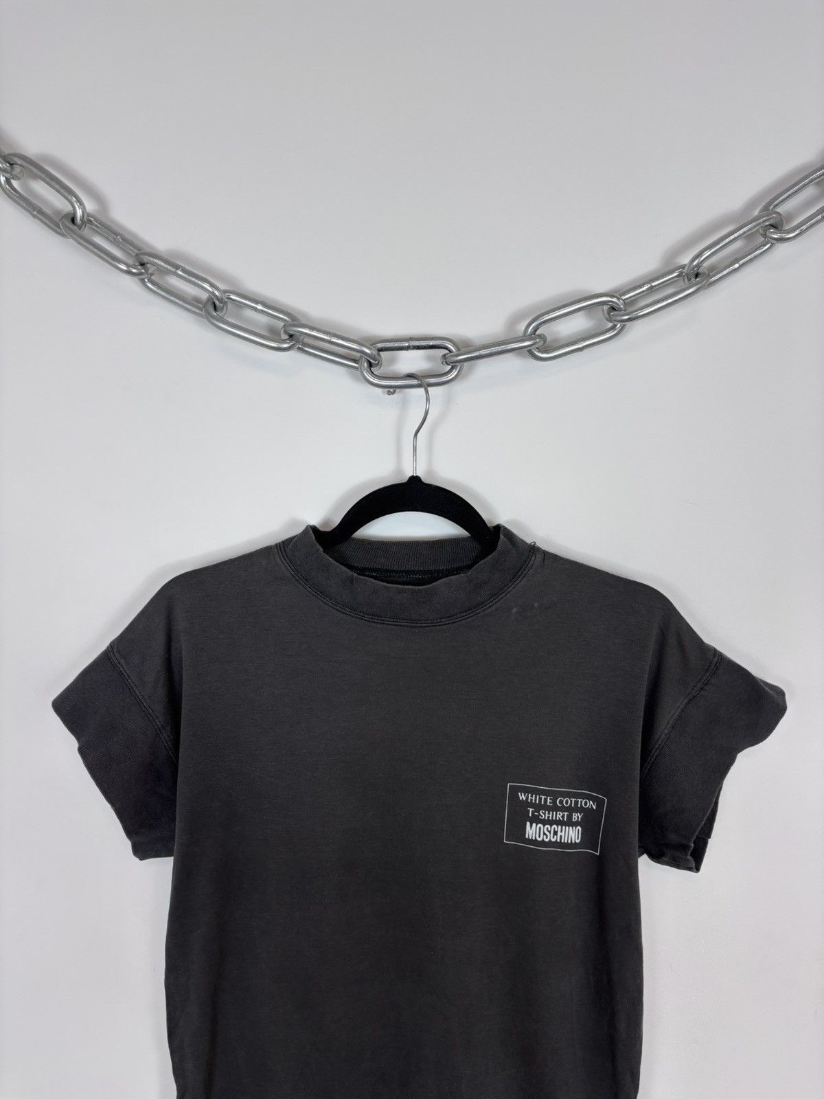 Moschino Vintage 1990s Moschino Women’s Faded Black T-Shirt Tee Size L / US 10 / IT 46 - 2 Thumbnail