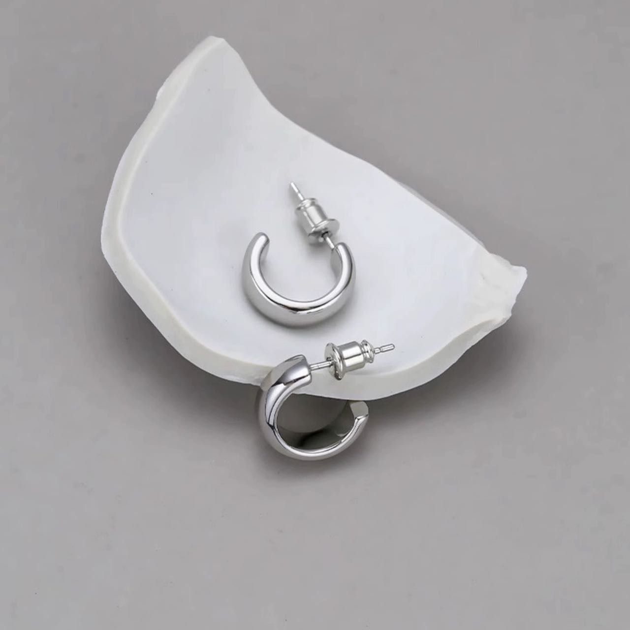 Other Classic Polished C Shape Stud Earrings for Women Size ONE SIZE - 3 Thumbnail