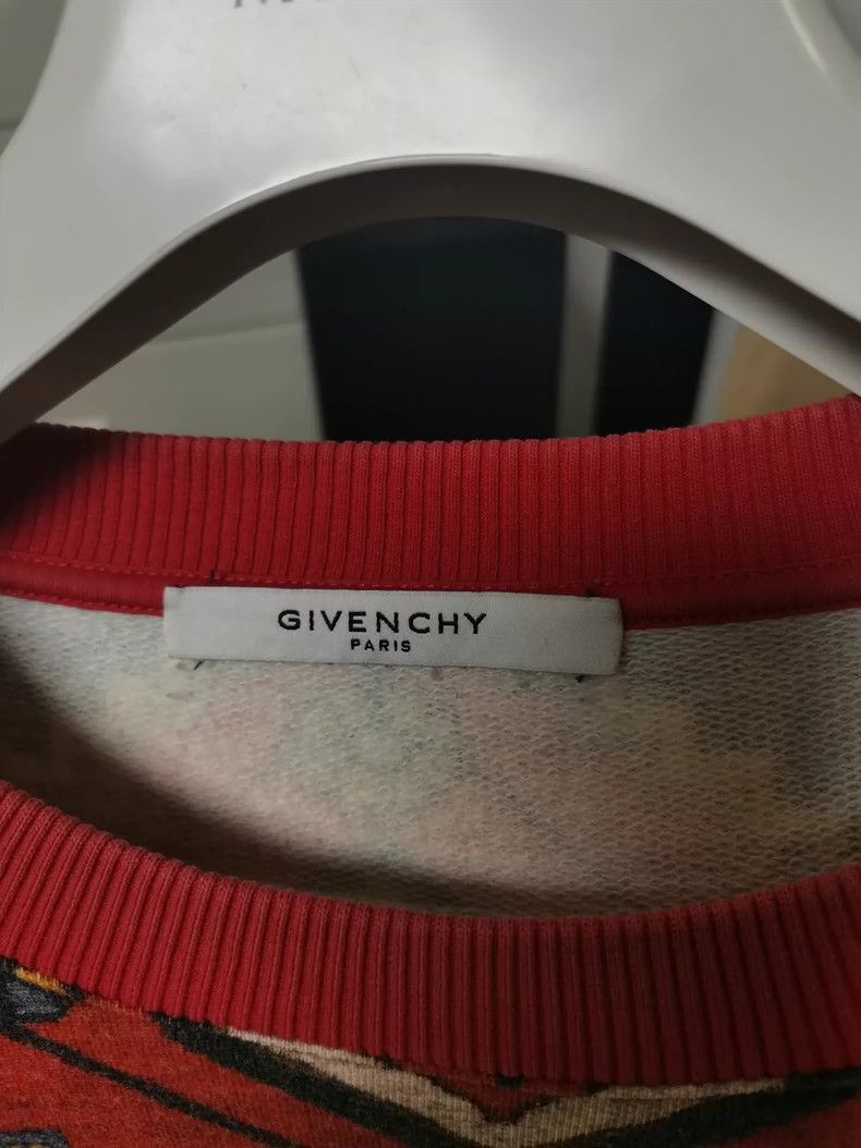 Givenchy Givenchy Givenchy Men's Bohemian Style Sweatshirt -2507 Size US S / EU 44-46 / 1 - 2 Thumbnail