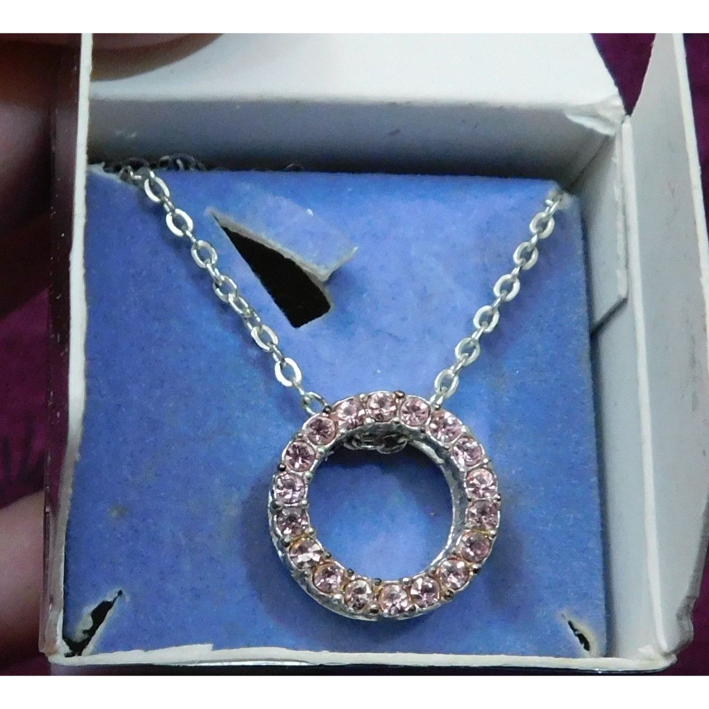 Other Avon Light Rose Sparkling Rhinestone Circle Necklace Size ONE SIZE - 2 Thumbnail