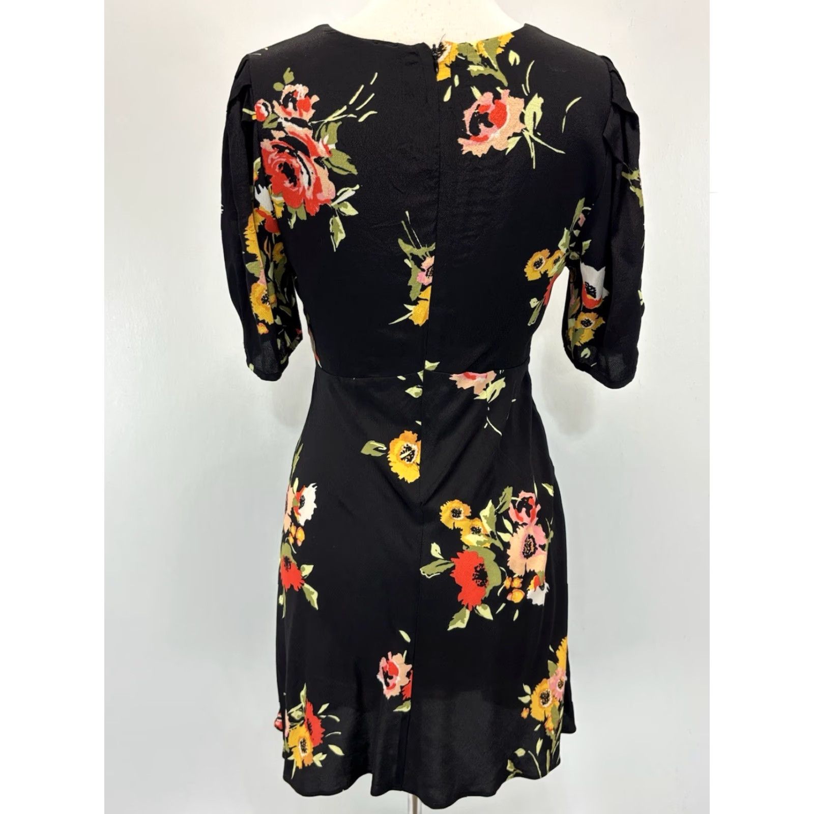 Free People Free People Mini Dress Women’s Size 8 Black Floral V-Neck Short Sleeve Cottage Party Size M / US 6-8 / IT 42-44 - 3 Thumbnail