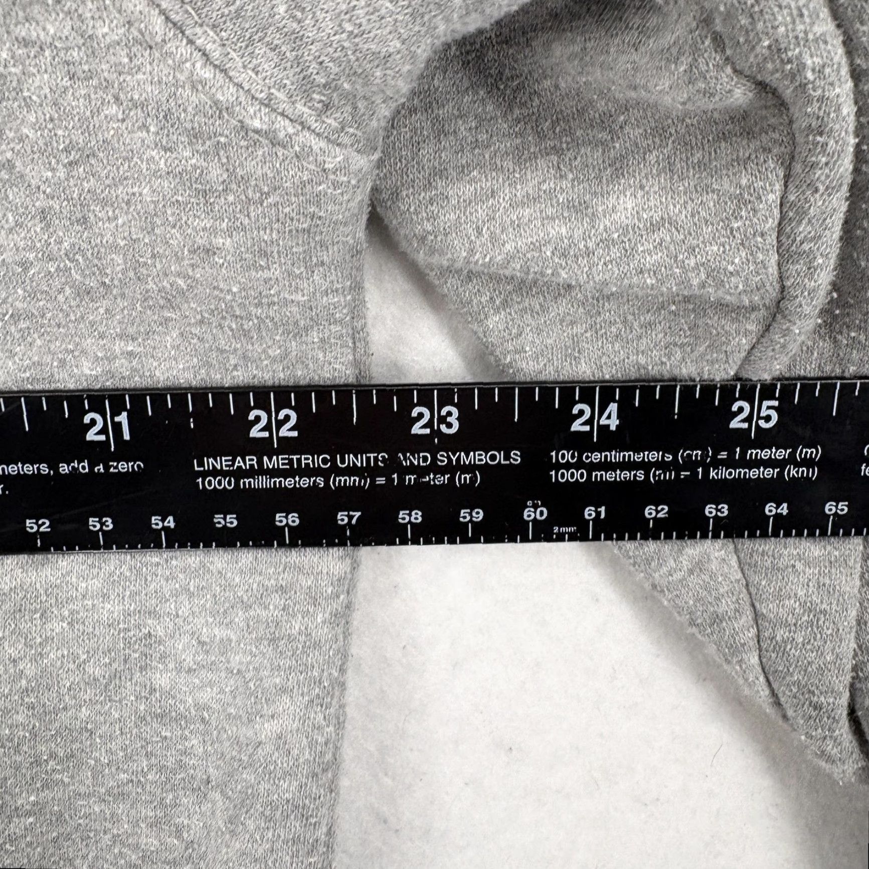 Logo 7 VINTAGE? No — (skip) Buc-ee's Hoodie Mens Medium Gray Fleece Pullover Sweatshirt Beaver Logo Graphic Size US M / EU 48-50 / 2 - 5 Thumbnail